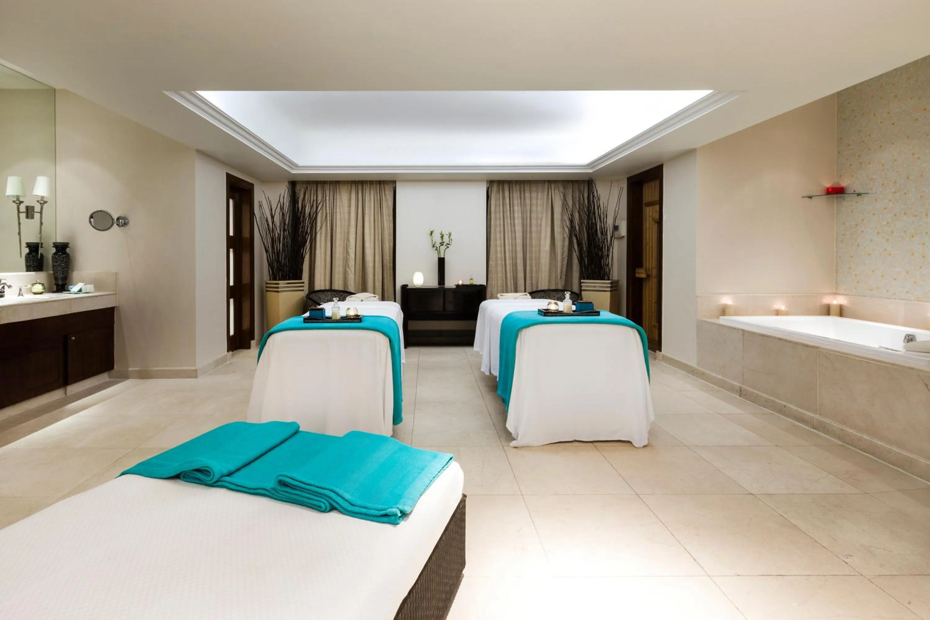 Massage, Bed in Kempinski Nile Hotel, Cairo