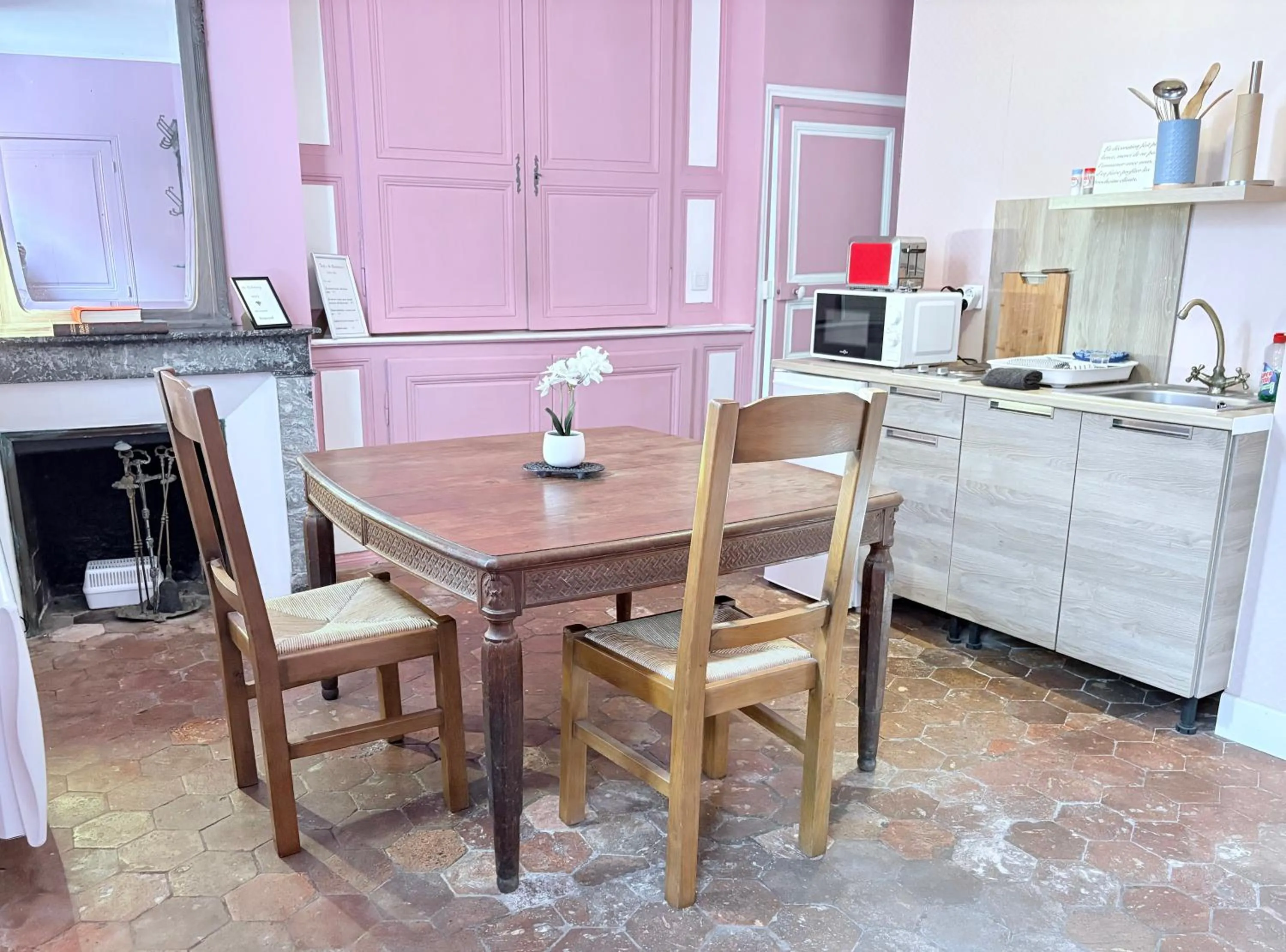 Kitchen or kitchenette in Au Richebourg Nogent