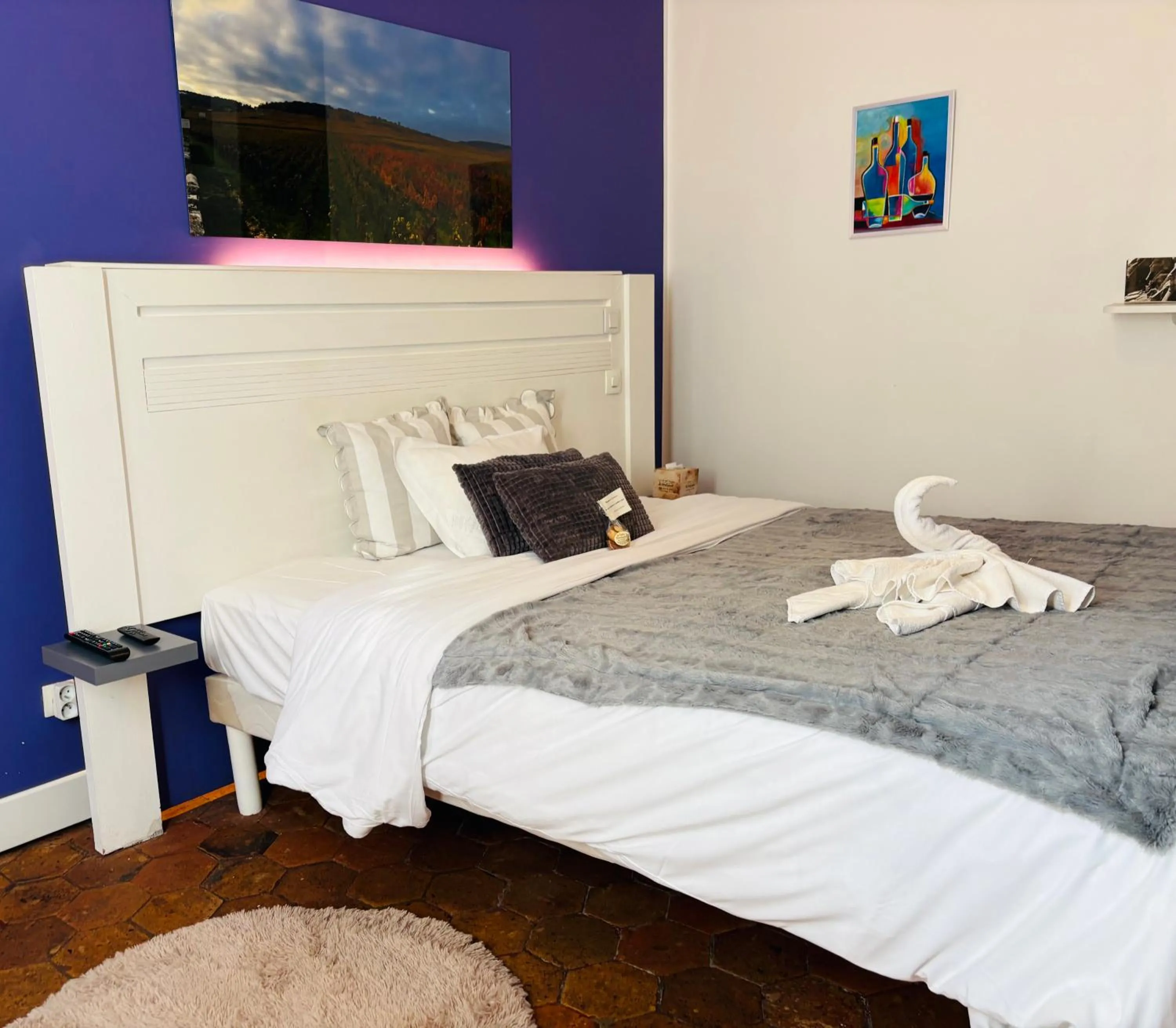 Bed in Au Richebourg Nogent