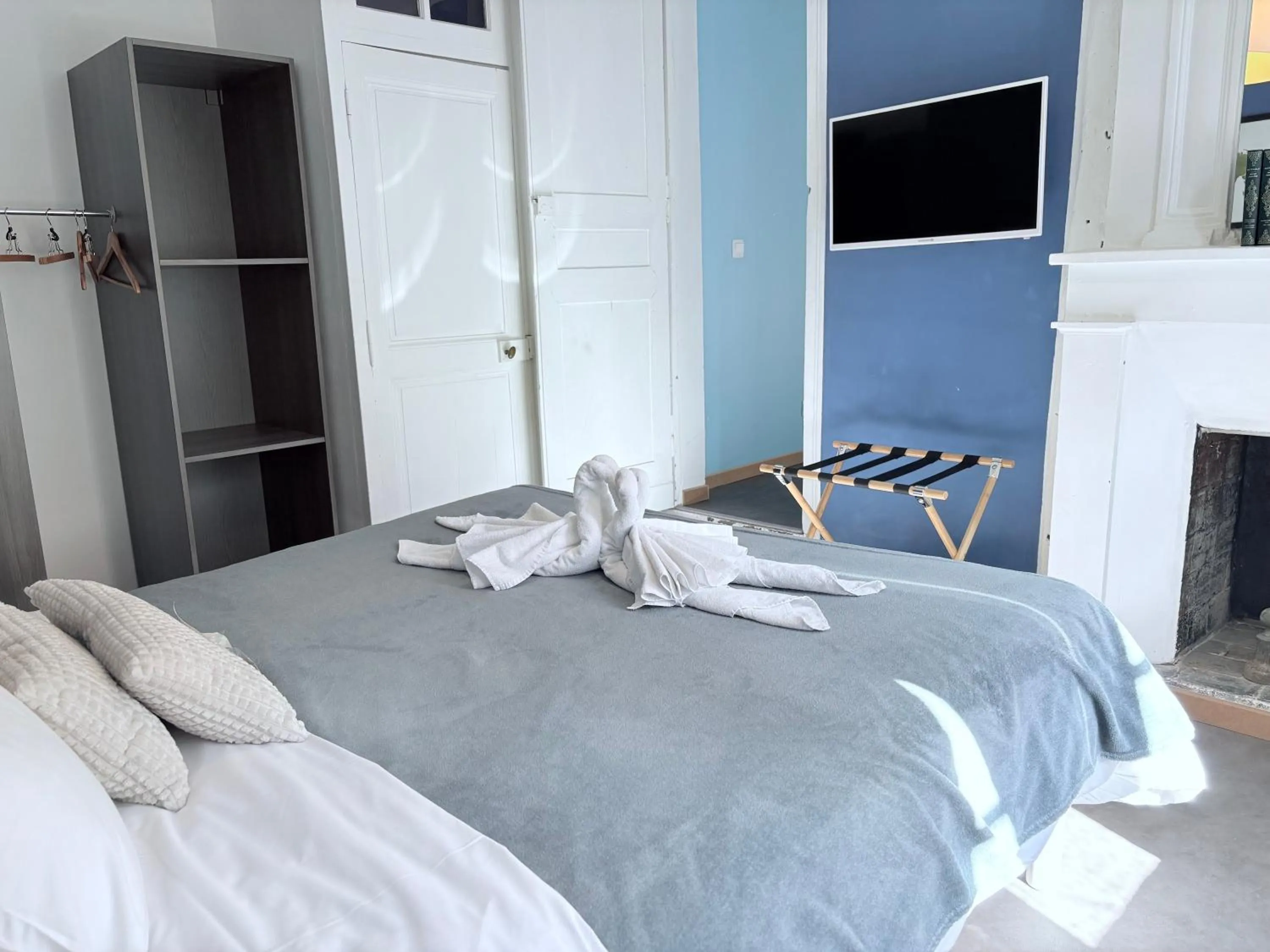 Bed in Au Richebourg Nogent