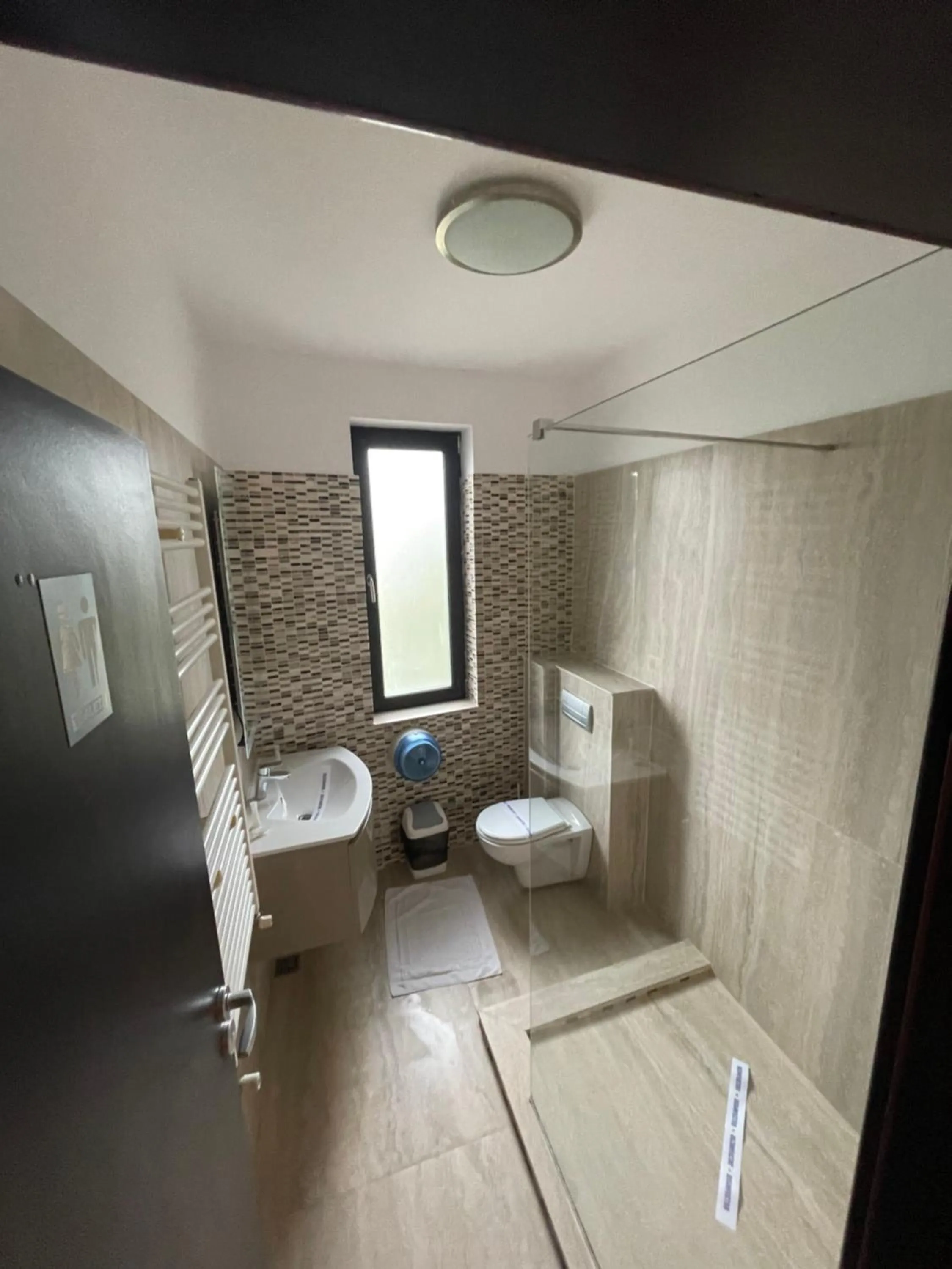 Shower in Vila La Mer