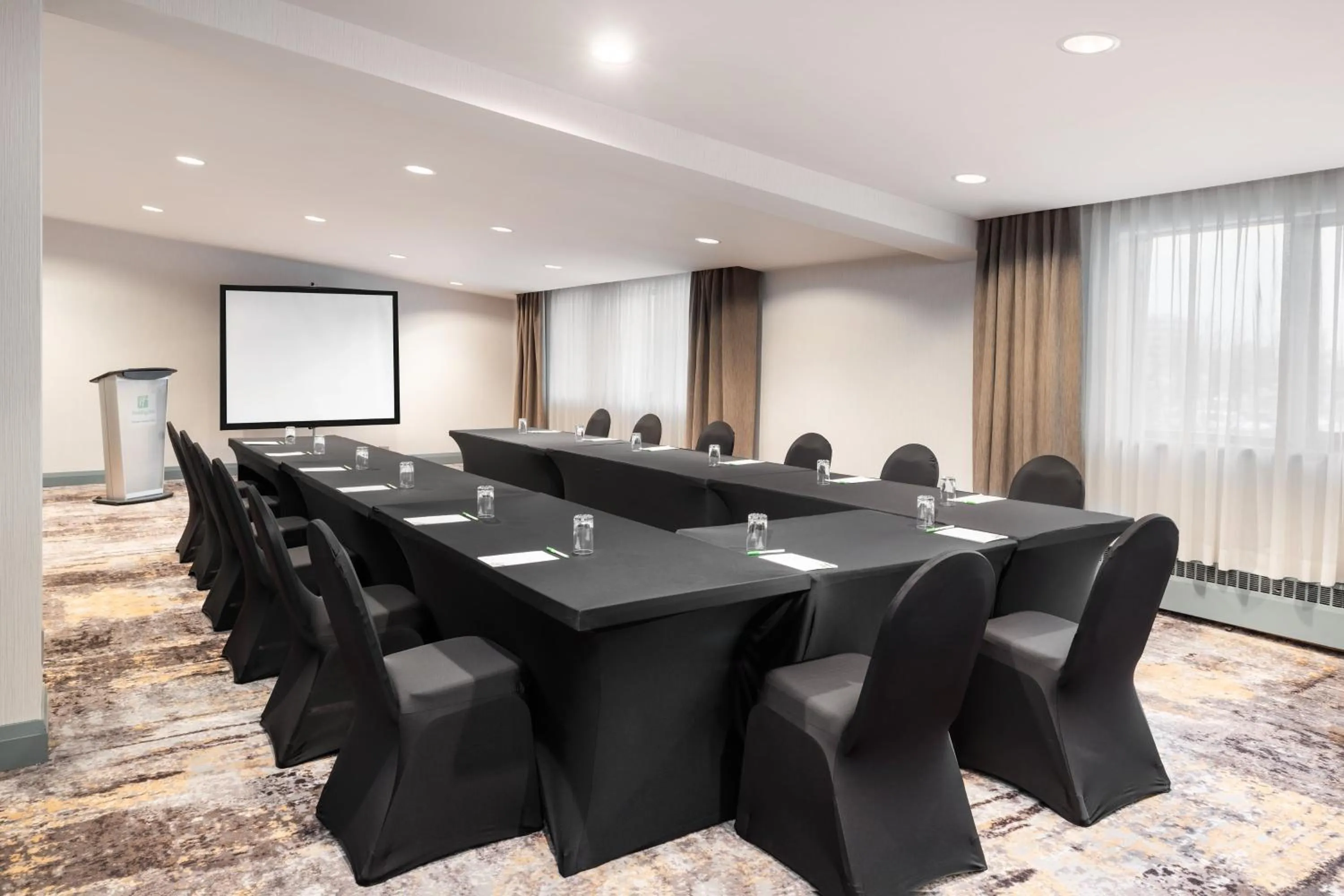 Meeting/conference room in Holiday Inn Toronto Airport East by IHG