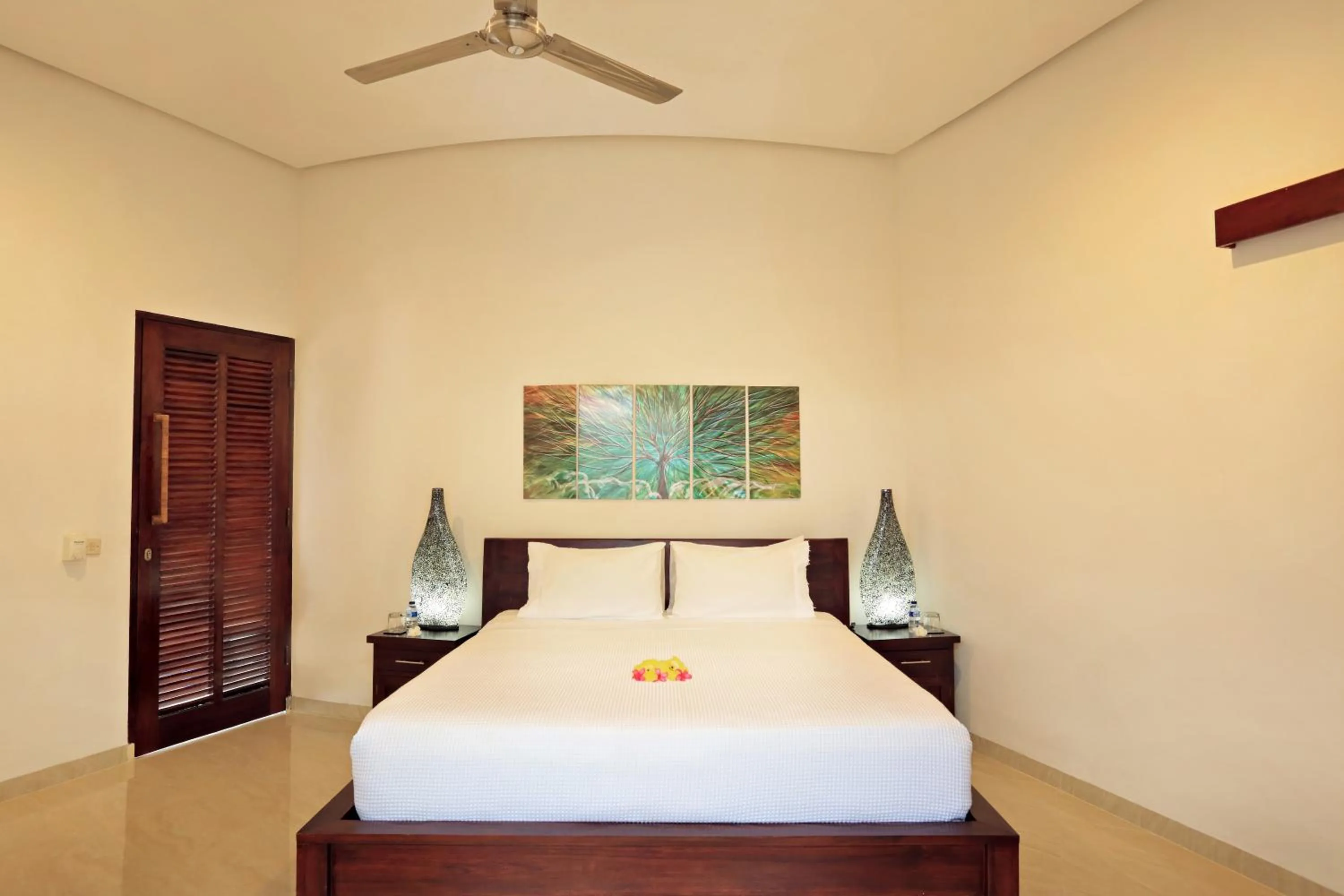 Bed in Villa Kipas Retreat