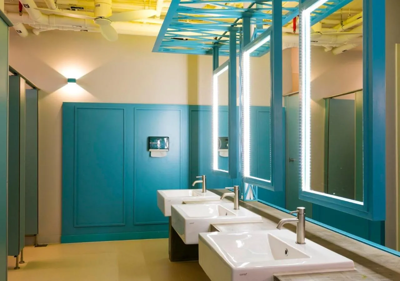 Bathroom in Lub d Siem Reap - Near Pub Street & Angkor Wat