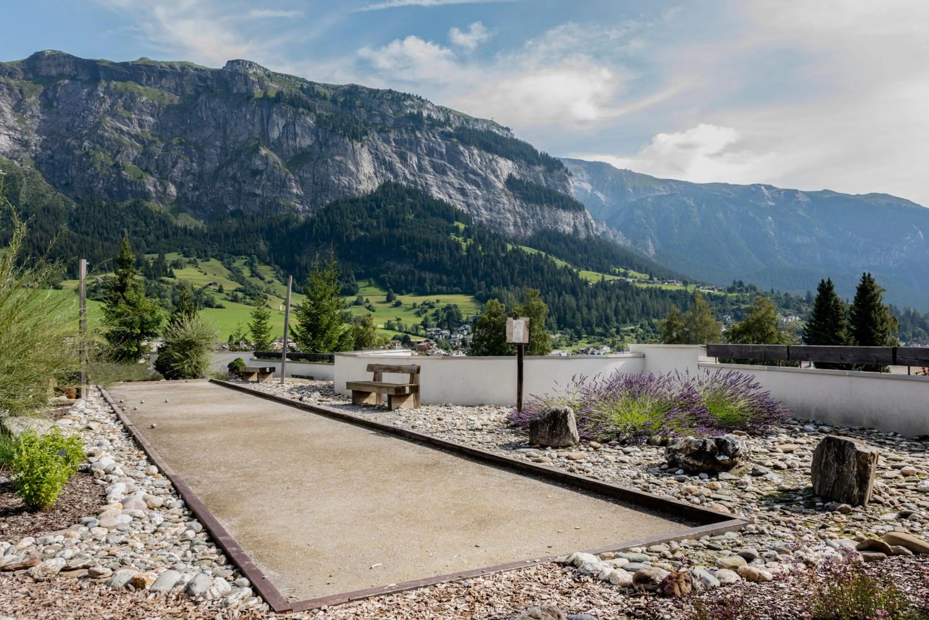 Patio in Hapimag Ferienwohnungen Flims