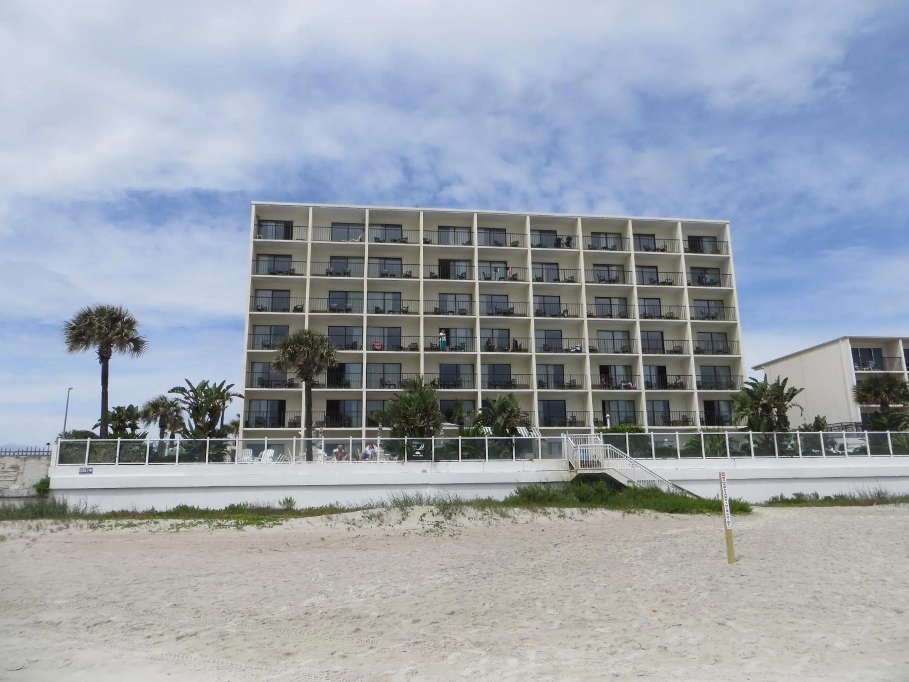 Property building in Days Inn by Wyndham Daytona Oceanfront