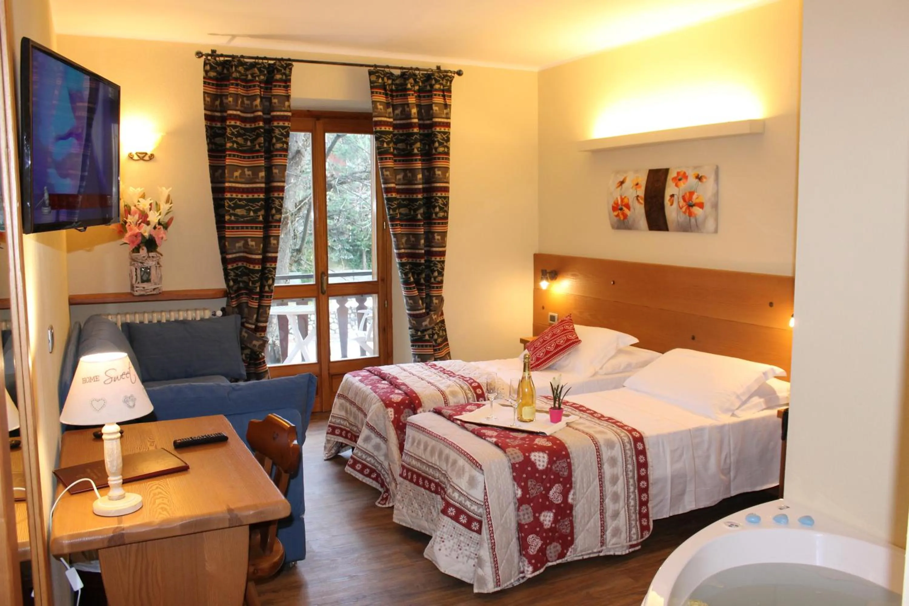 Photo of the whole room, Bed in Grand Hotel Principe