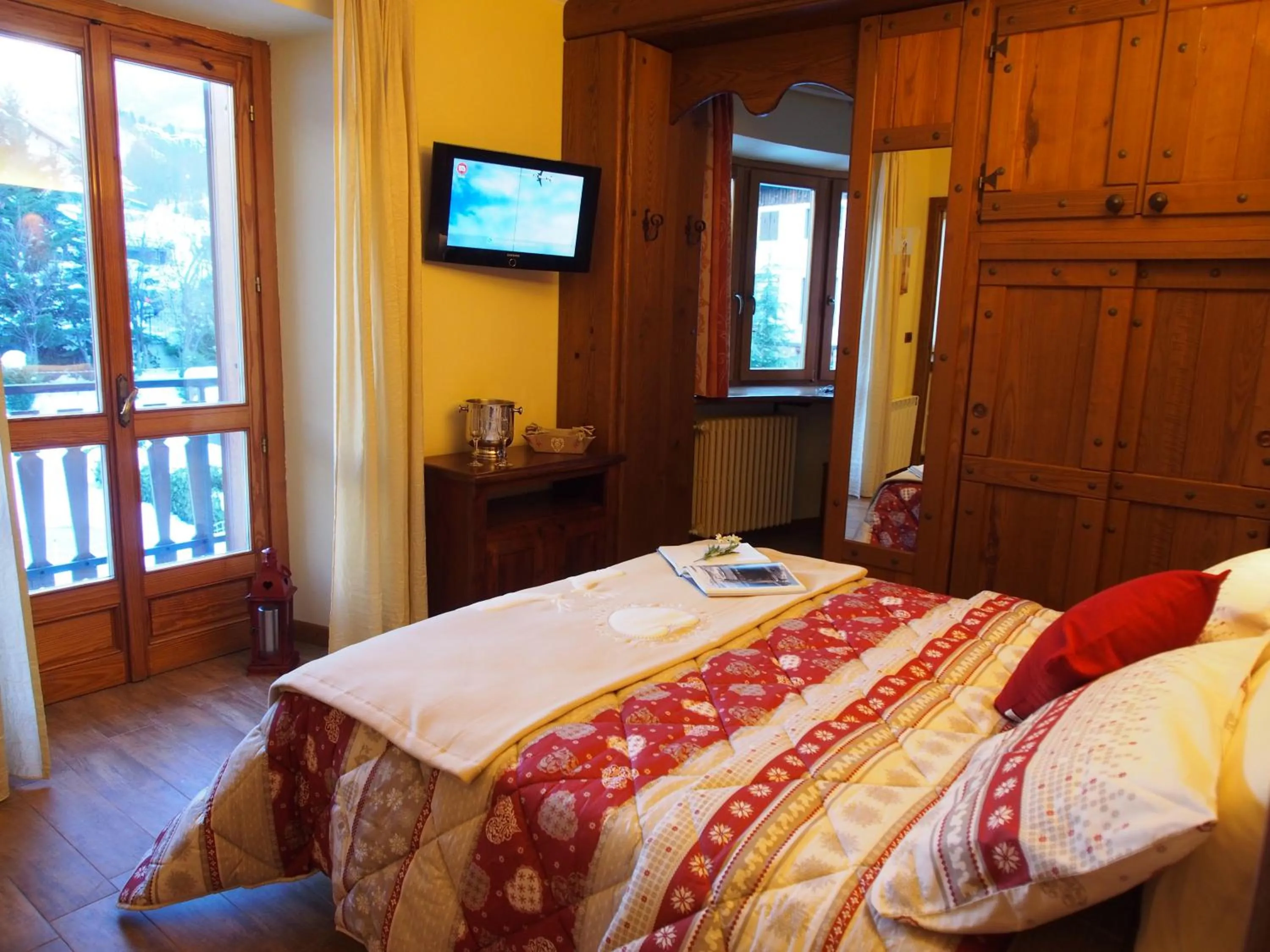 Photo of the whole room, Bed in Grand Hotel Principe