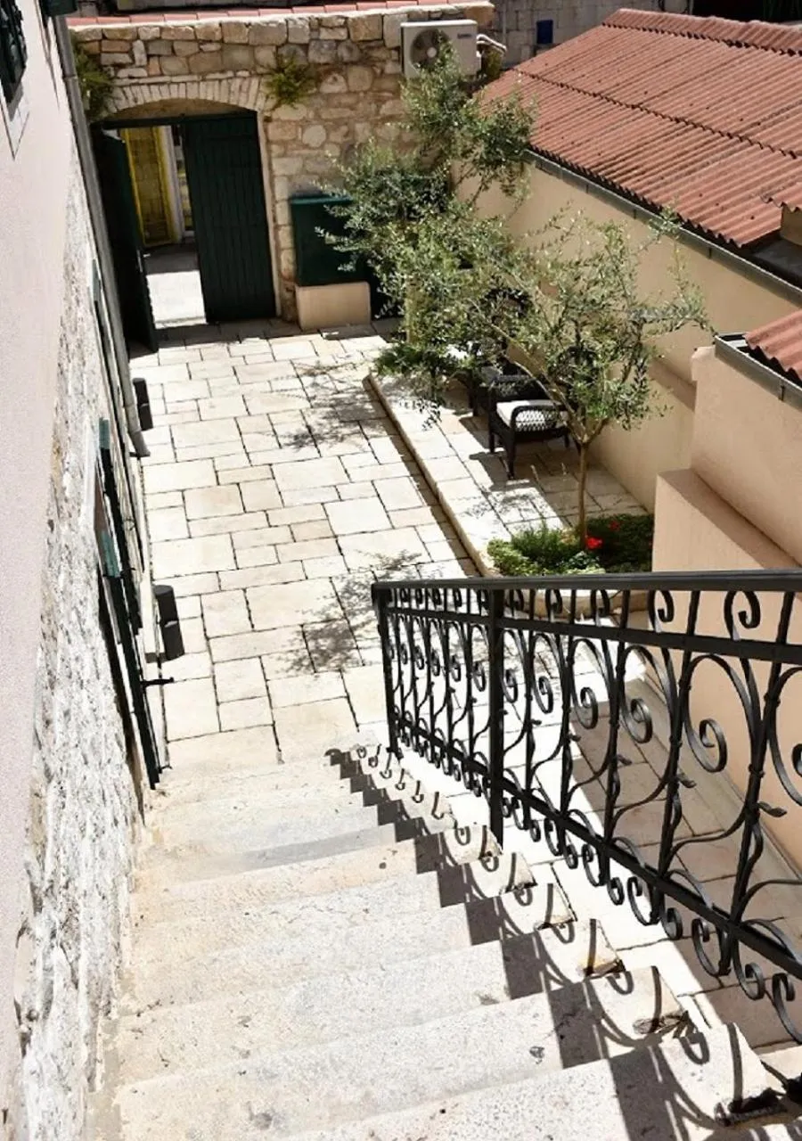 Patio in Aspalathos Residence