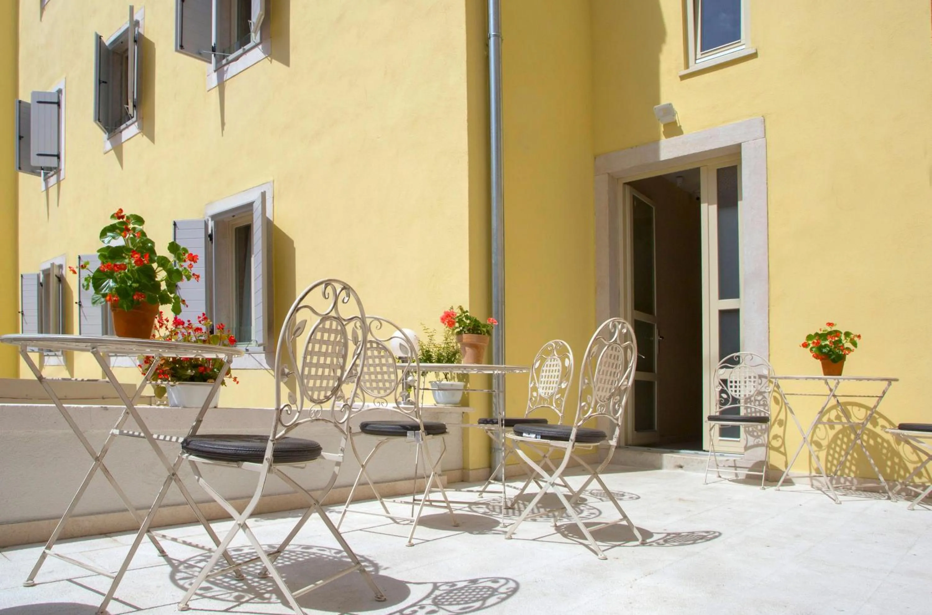 Property building in Aspalathos Residence