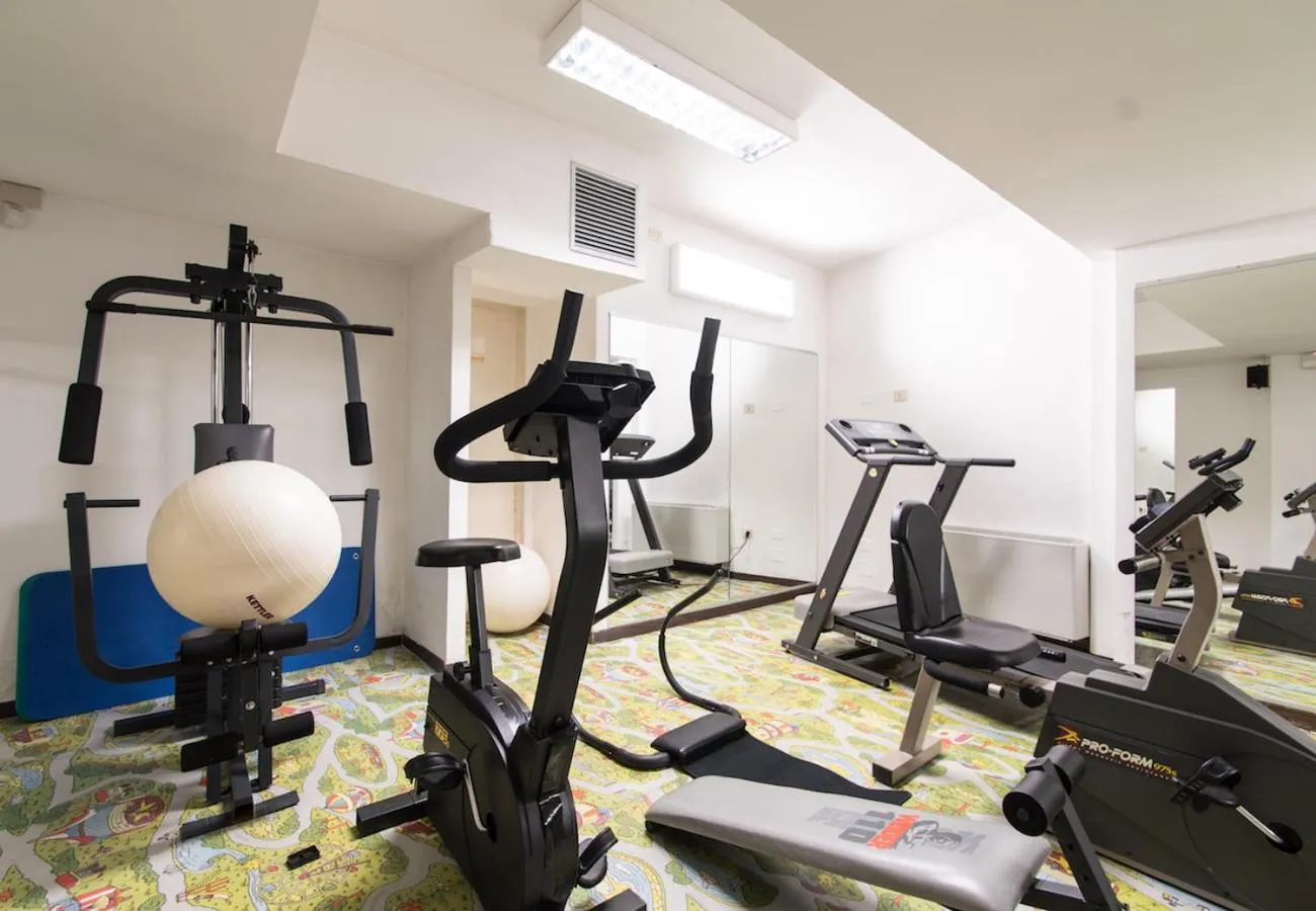 Limone Palace Aparthotel