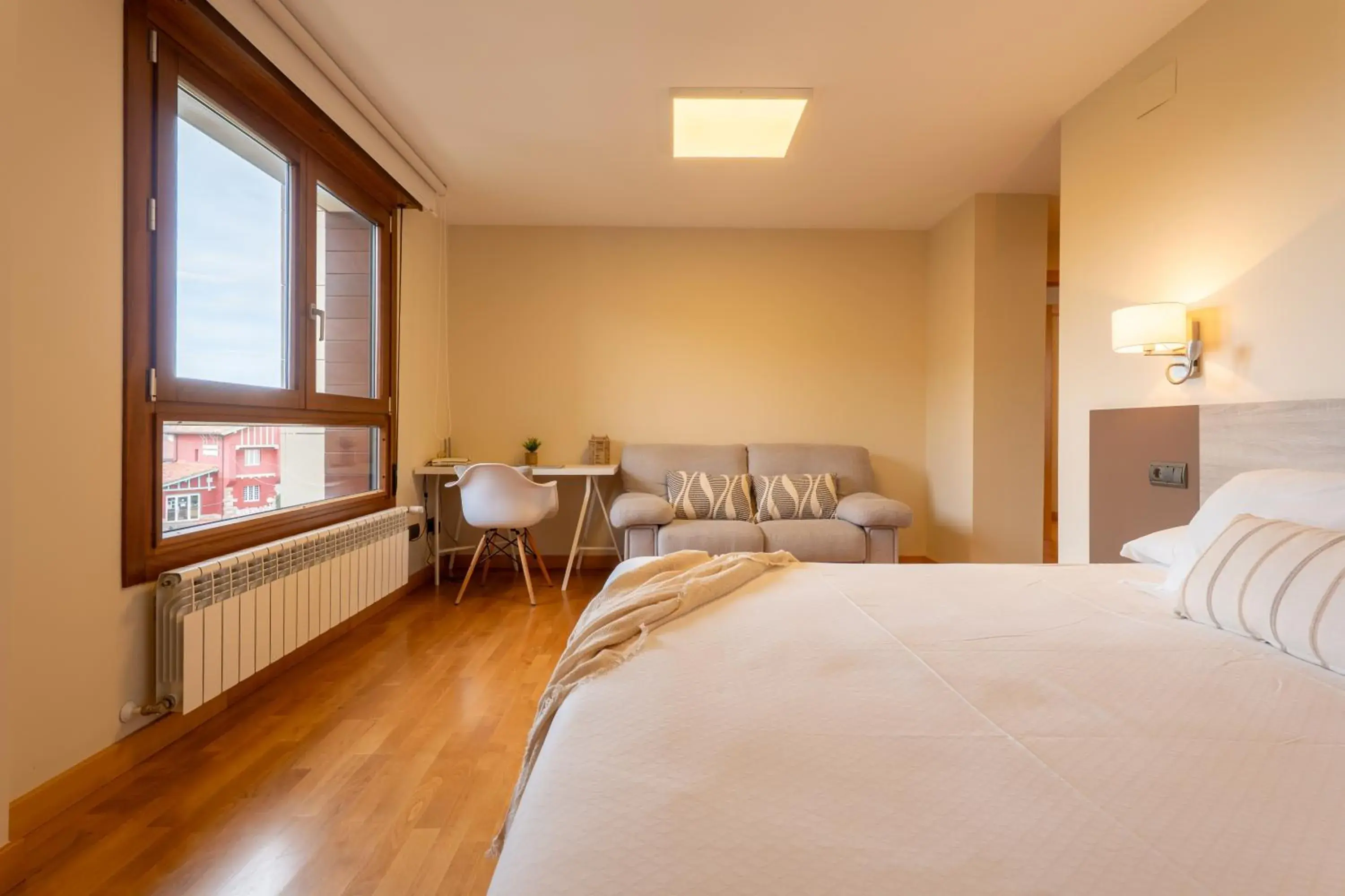 Luxury Three-Bedroom Apartment in Apartamentos Albatros Luxury Three-Bedroom Apartment in Apartamentos Albatros