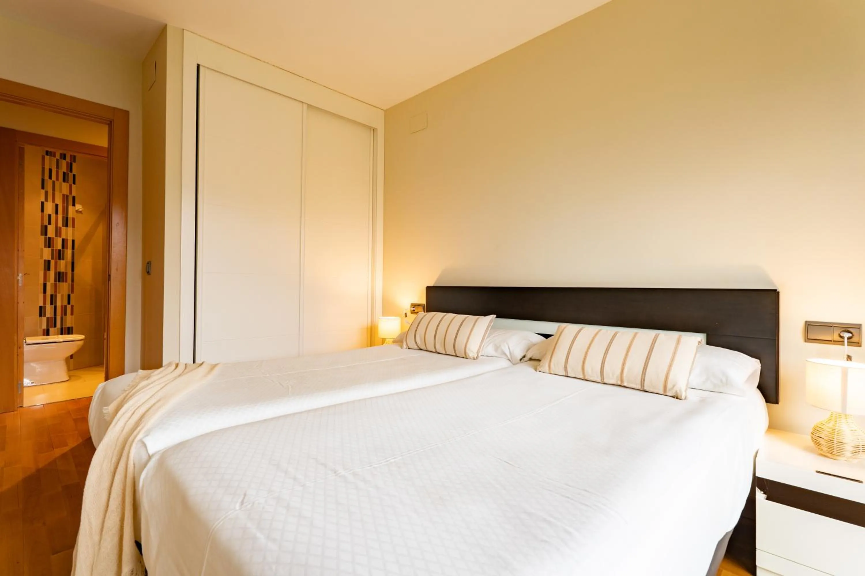 Bed in Apartamentos Albatros