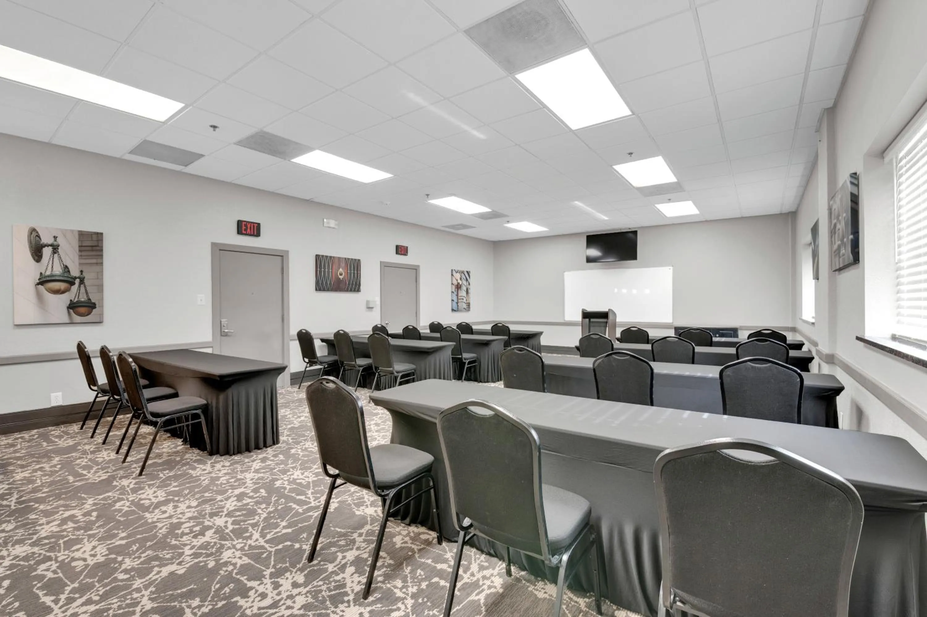 Meeting/conference room in Best Western Plus The Charles Hotel