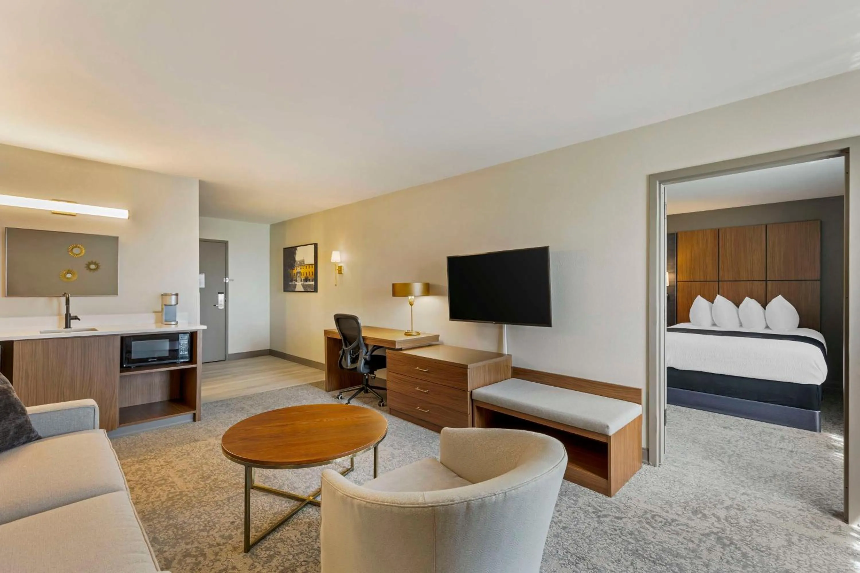 Bedroom, Bed in Best Western Plus The Charles Hotel