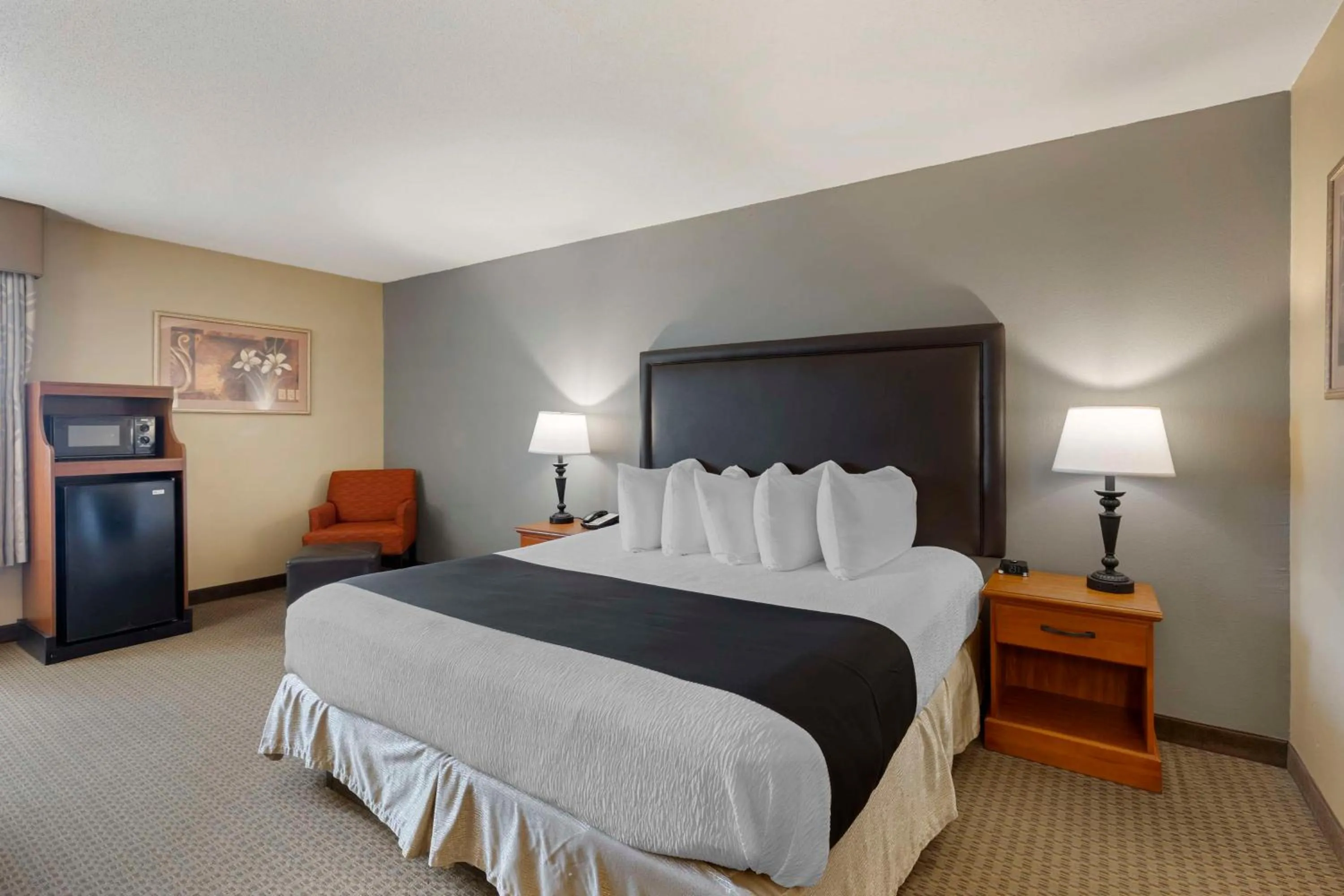 Bedroom, Bed in Best Western Plus The Charles Hotel