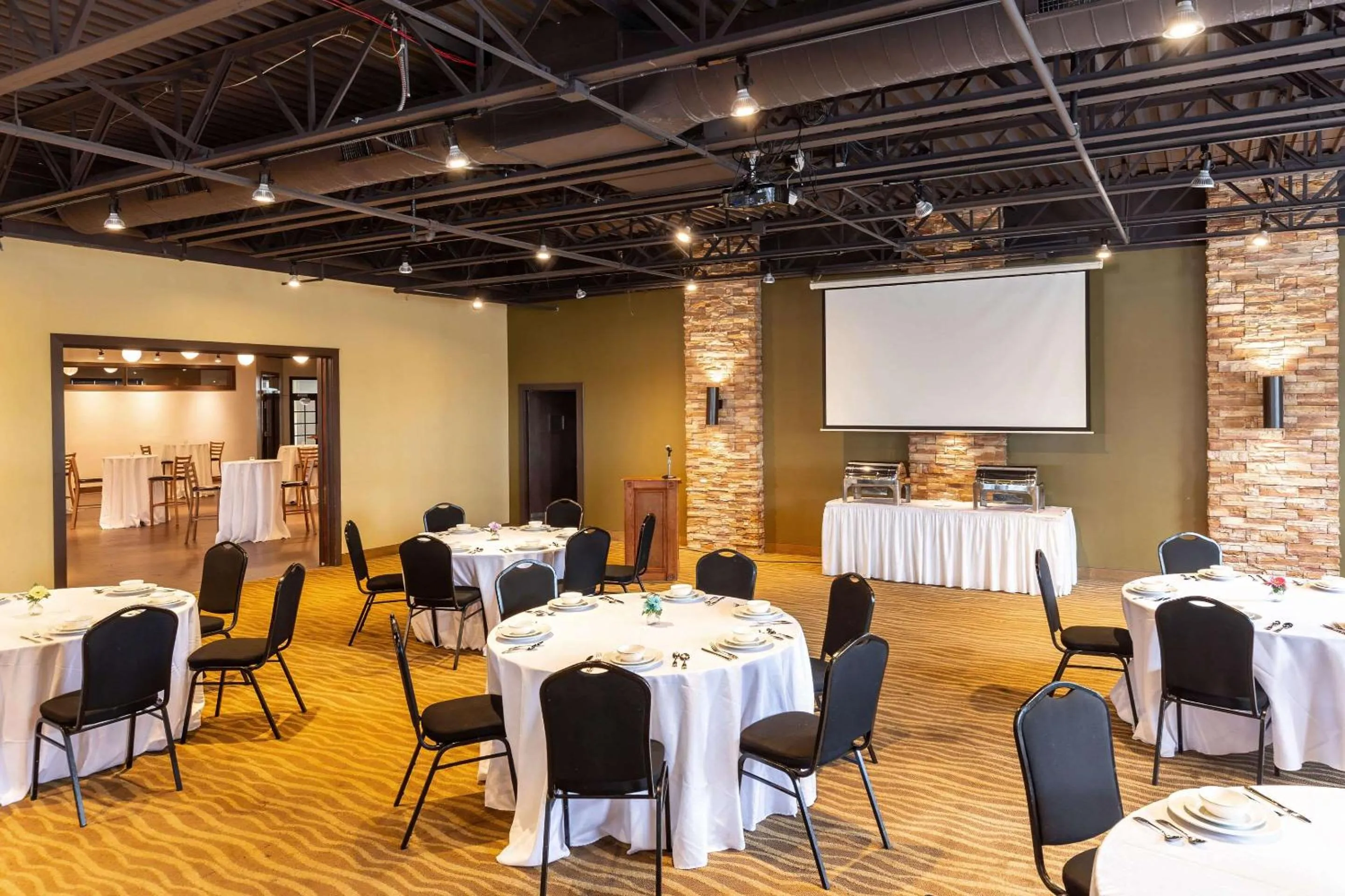 Meeting/conference room in Comfort Inn St Louis - Westport Event Center