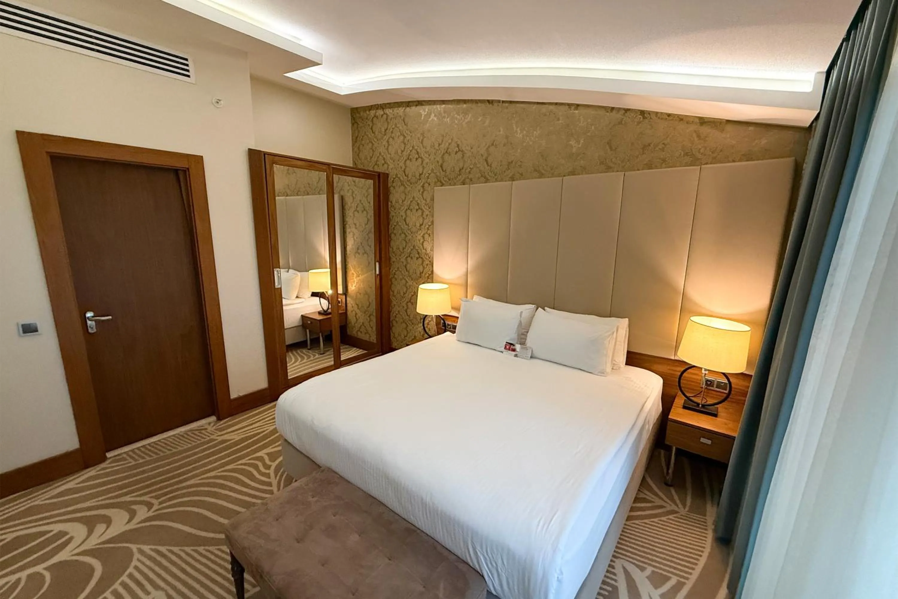 Bedroom, Bed in Ramada by Wyndham Yalova