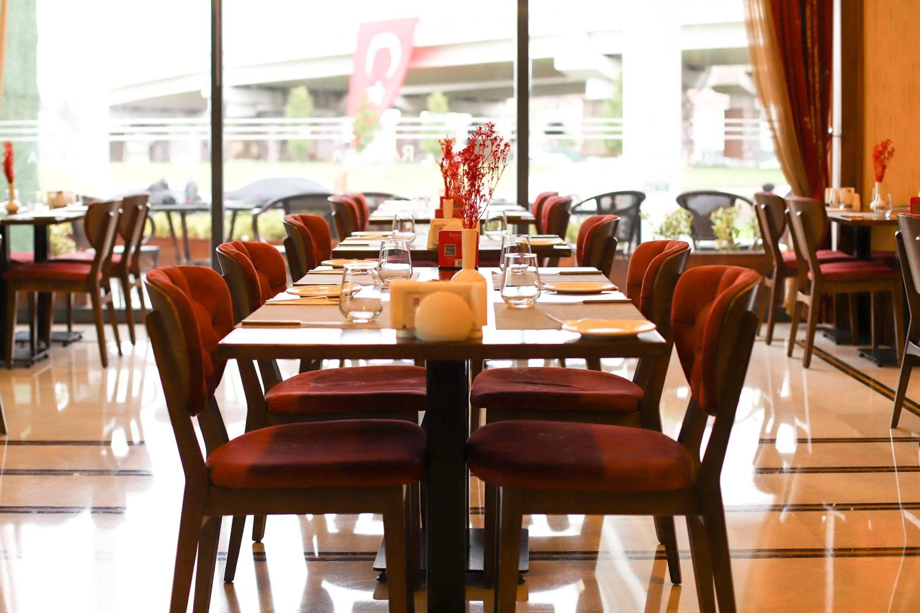 Restaurant/places to eat in Ramada by Wyndham Yalova