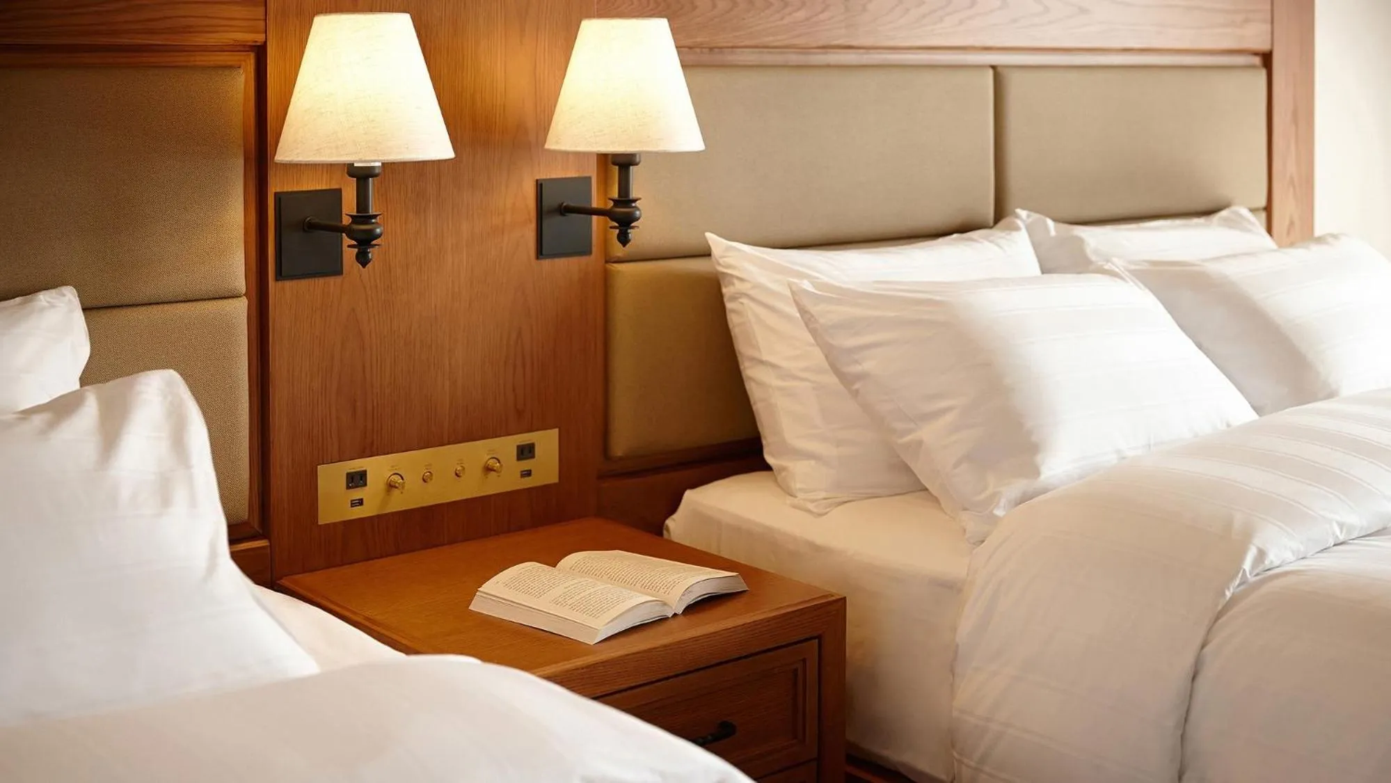 Photo of the whole room, Bed in Lotte Arai Resort