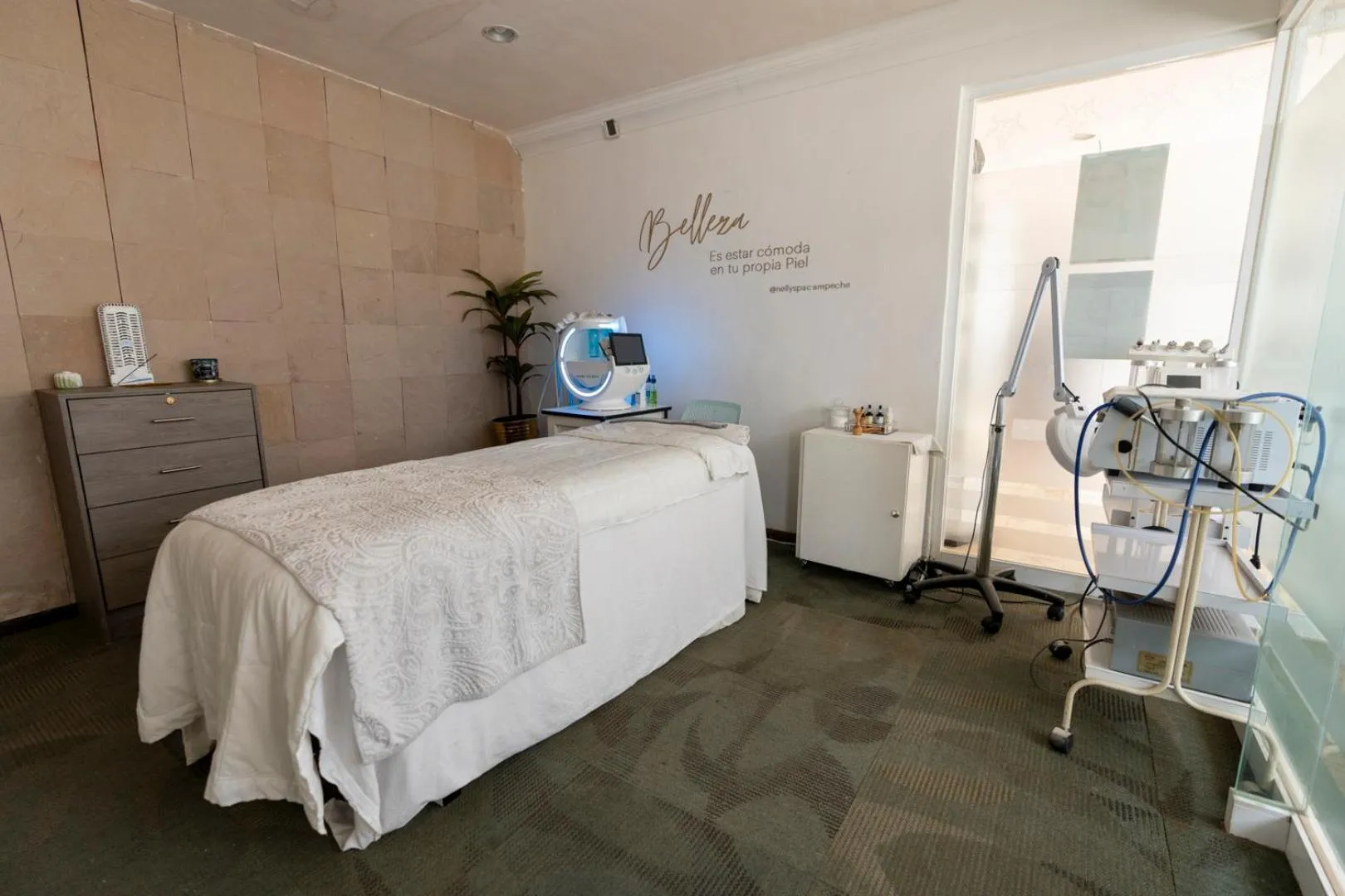 Spa and wellness centre/facilities, Bed in Hotel Ocean View