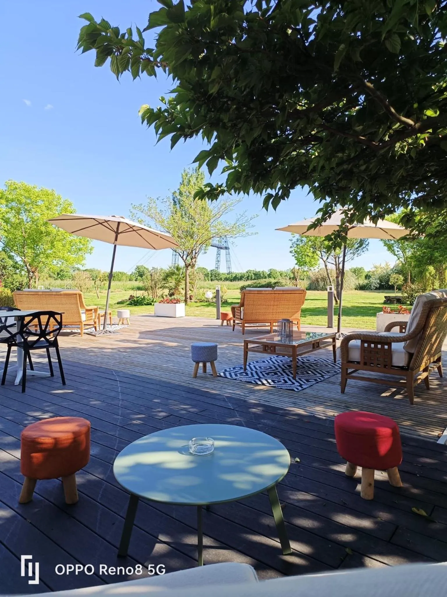 Property building in Hôtel-Restaurant La Belle Poule - Contact Hotel