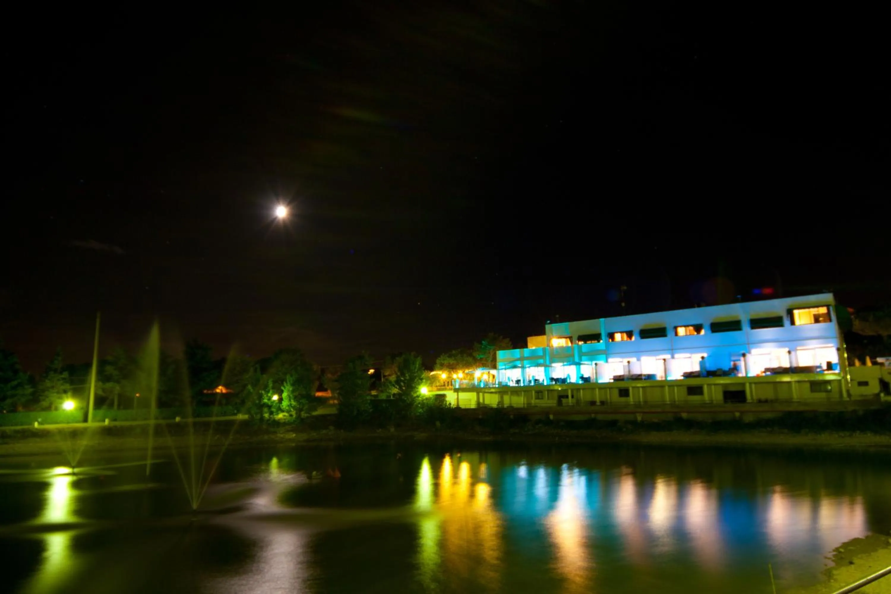 Night in Villaggio La Pescaccia