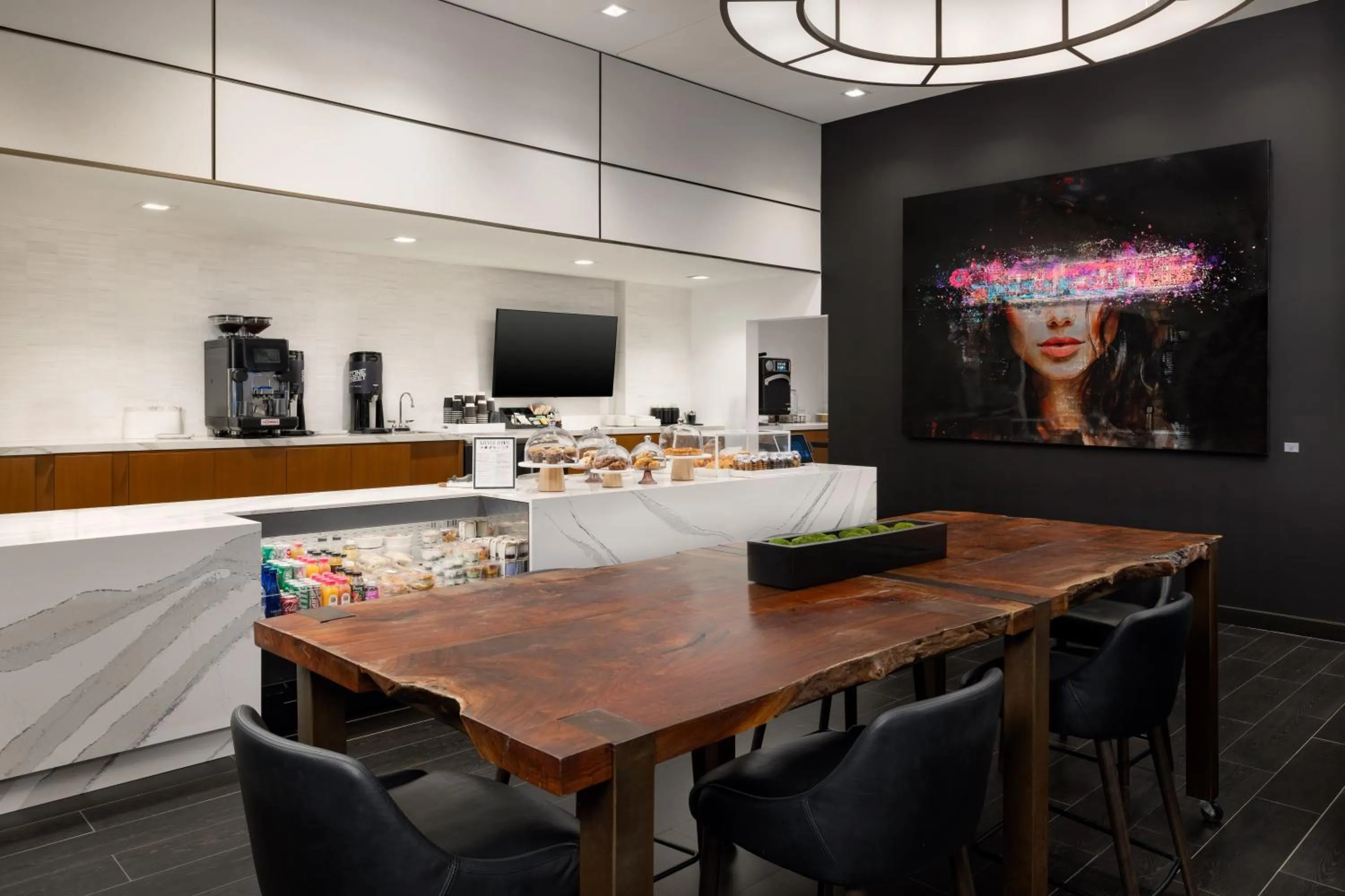 Restaurant/places to eat in The Muse New York