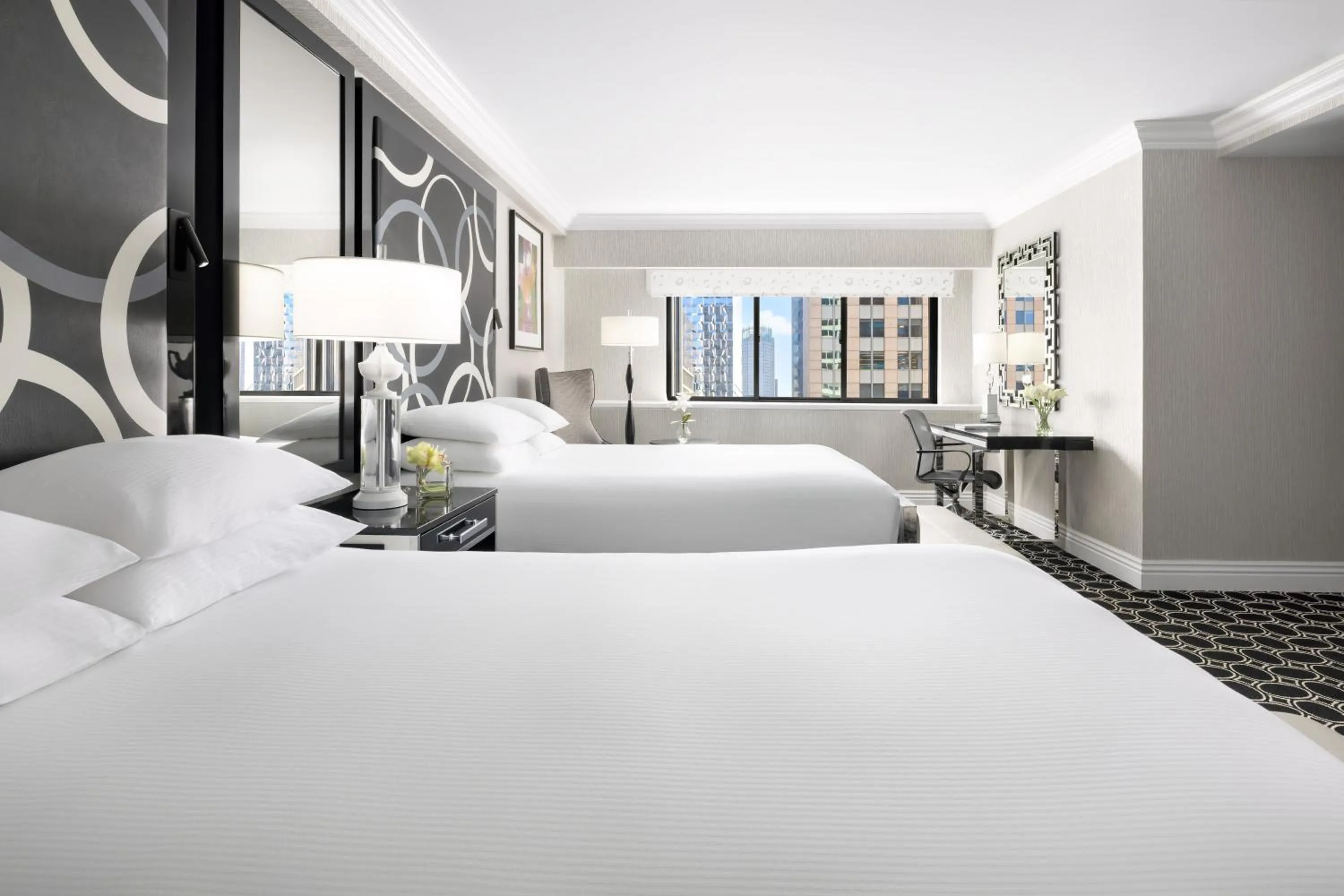 Bedroom, Bed in The Muse New York