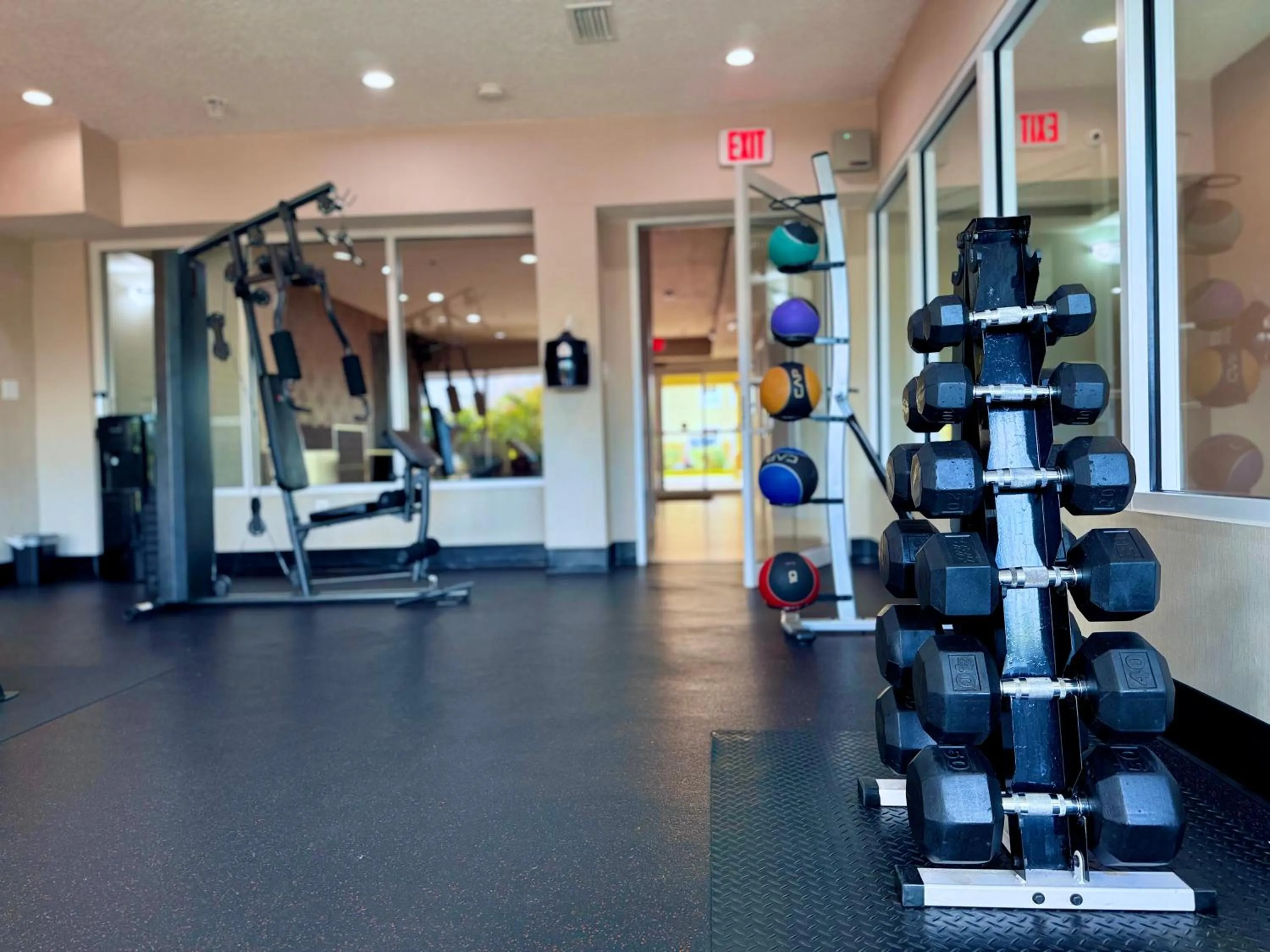 Fitness centre/facilities in La Quinta by Wyndham Orlando Universal area - Free Shuttle to Universal