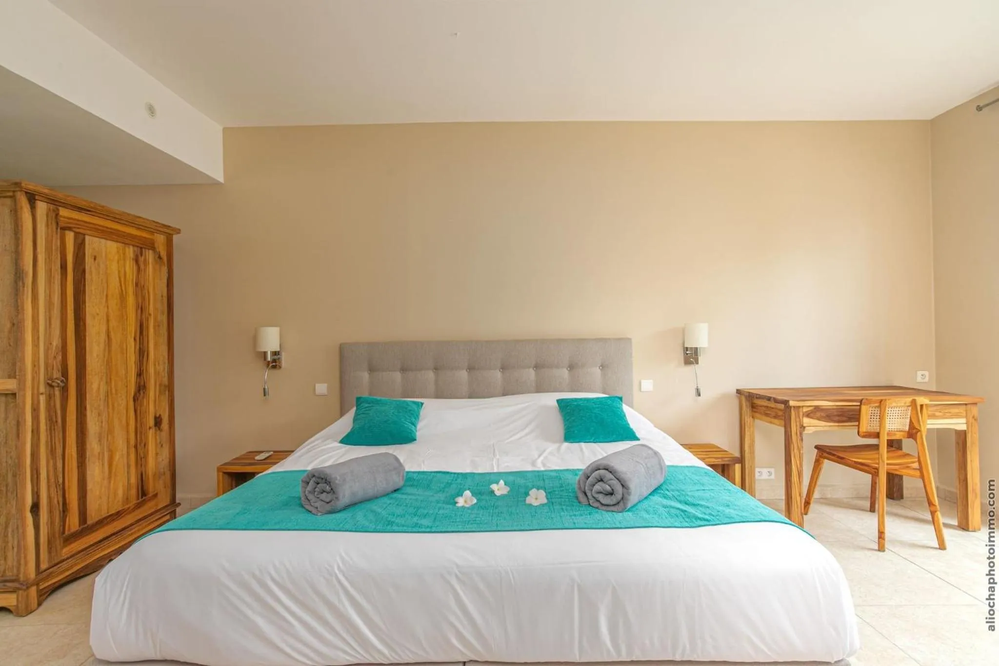 Bed in Les Villas du Lagon