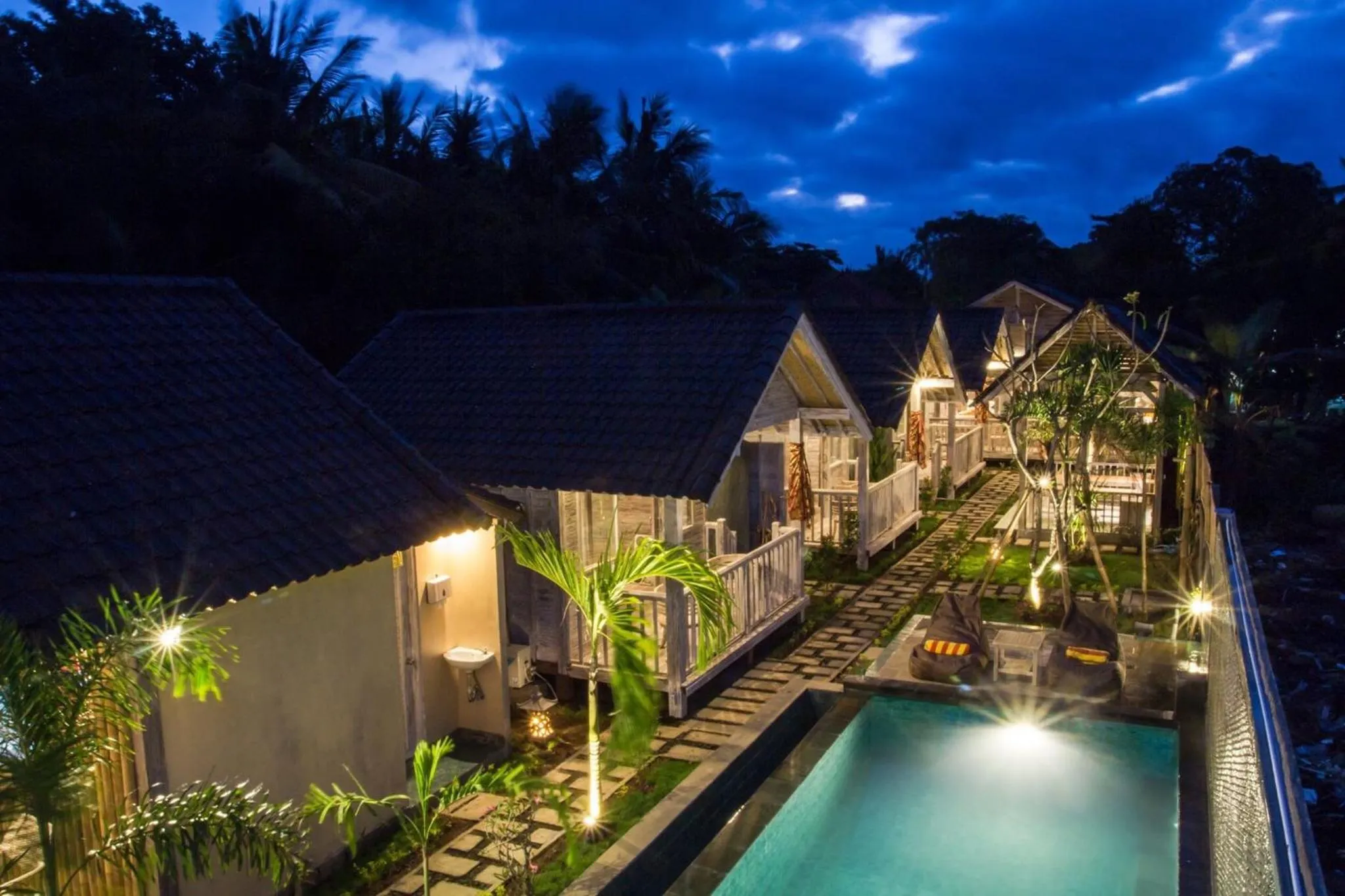 Property building in The Syron Huts Lembongan