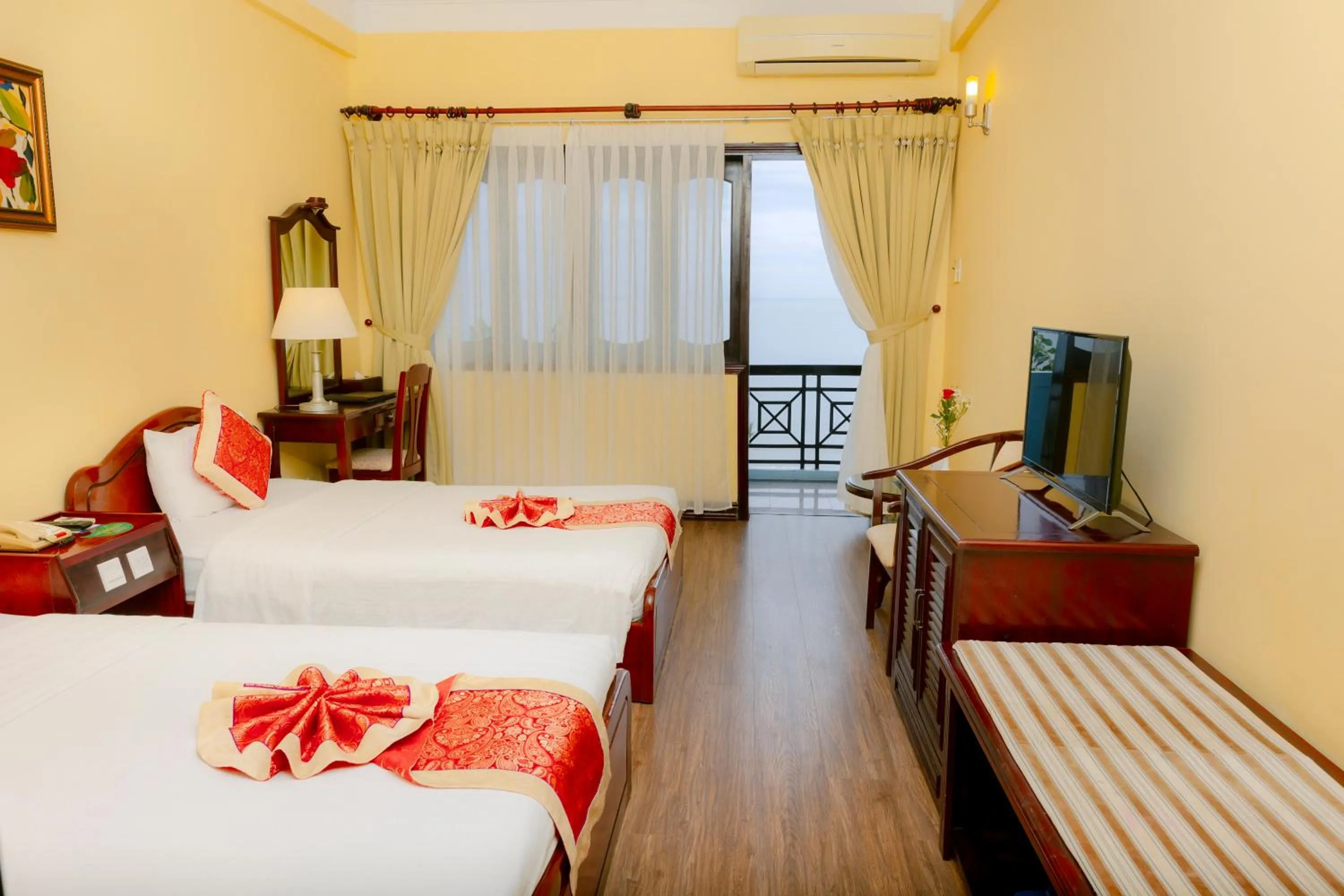 Bed in Seagull Hotel