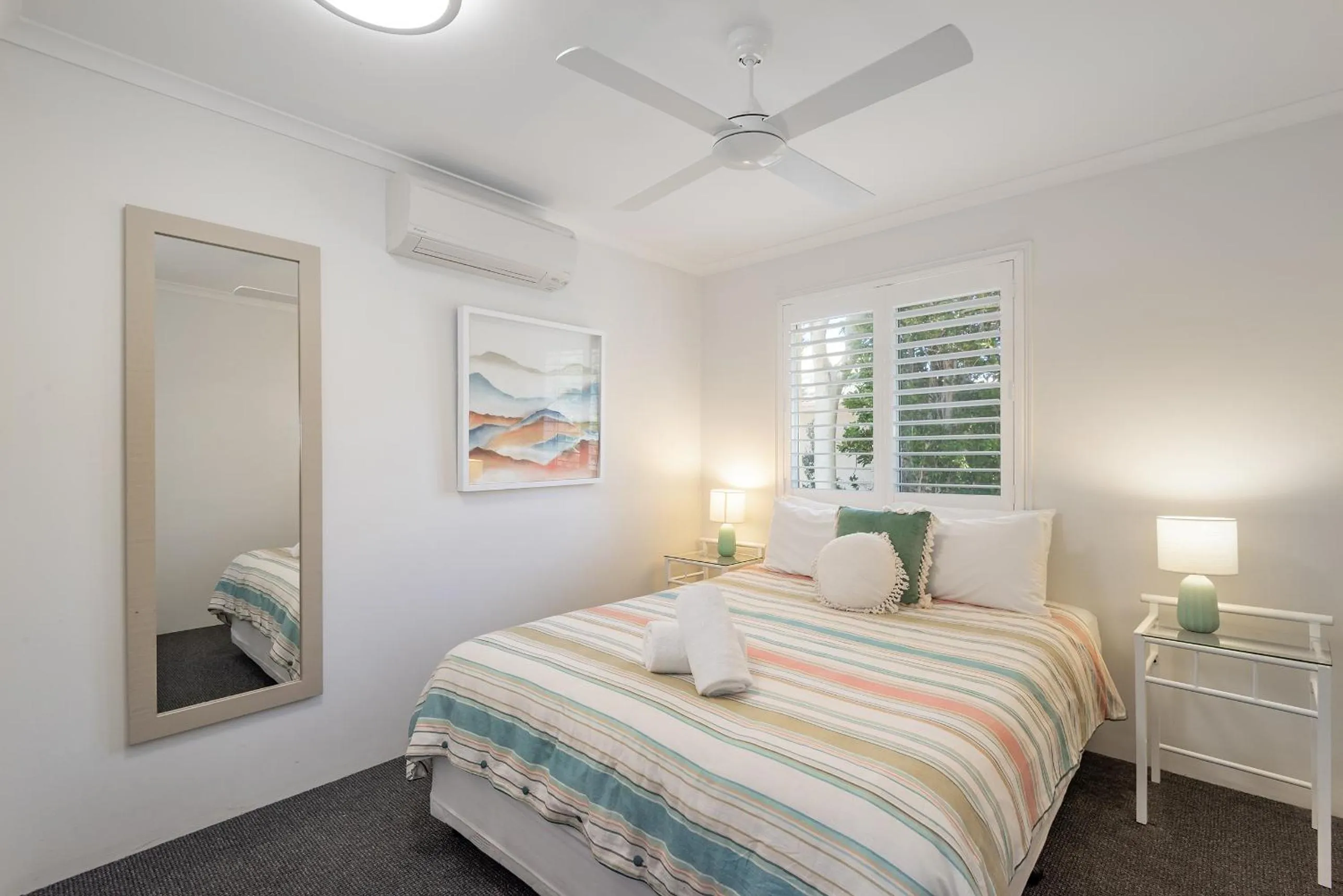 Bedroom, Bed in Sandy Beach Resort