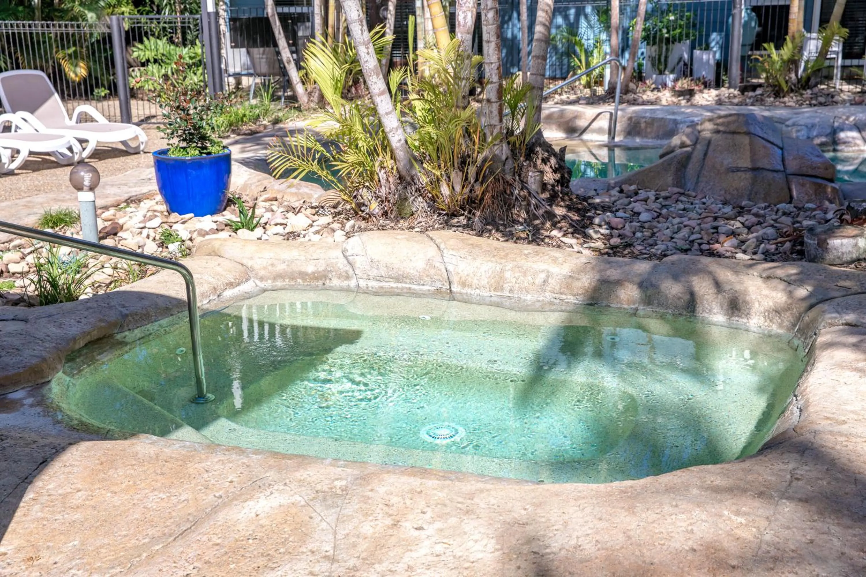 Hot Tub in Sandy Beach Resort