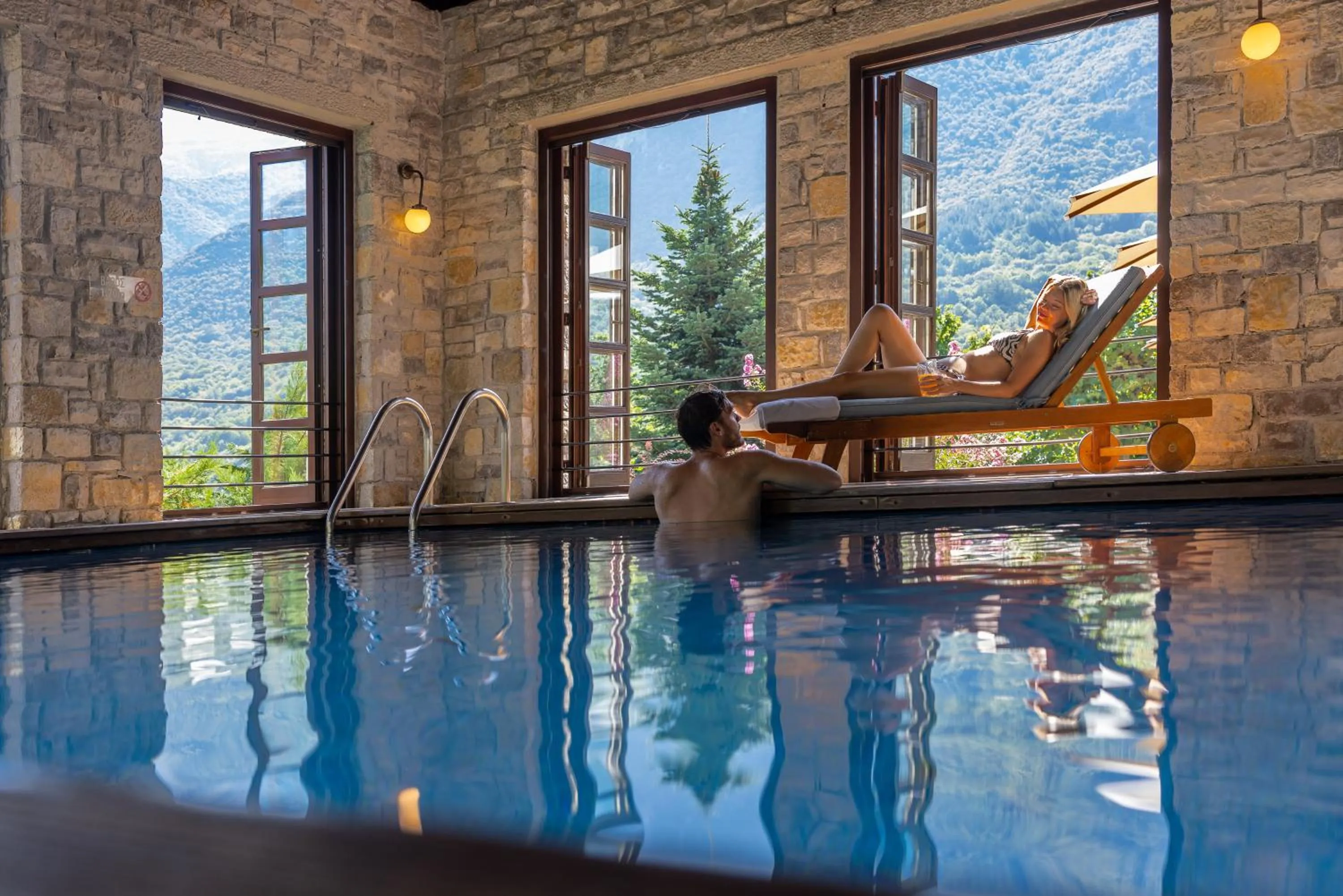 Swimming pool in Aristi Mountain Resort