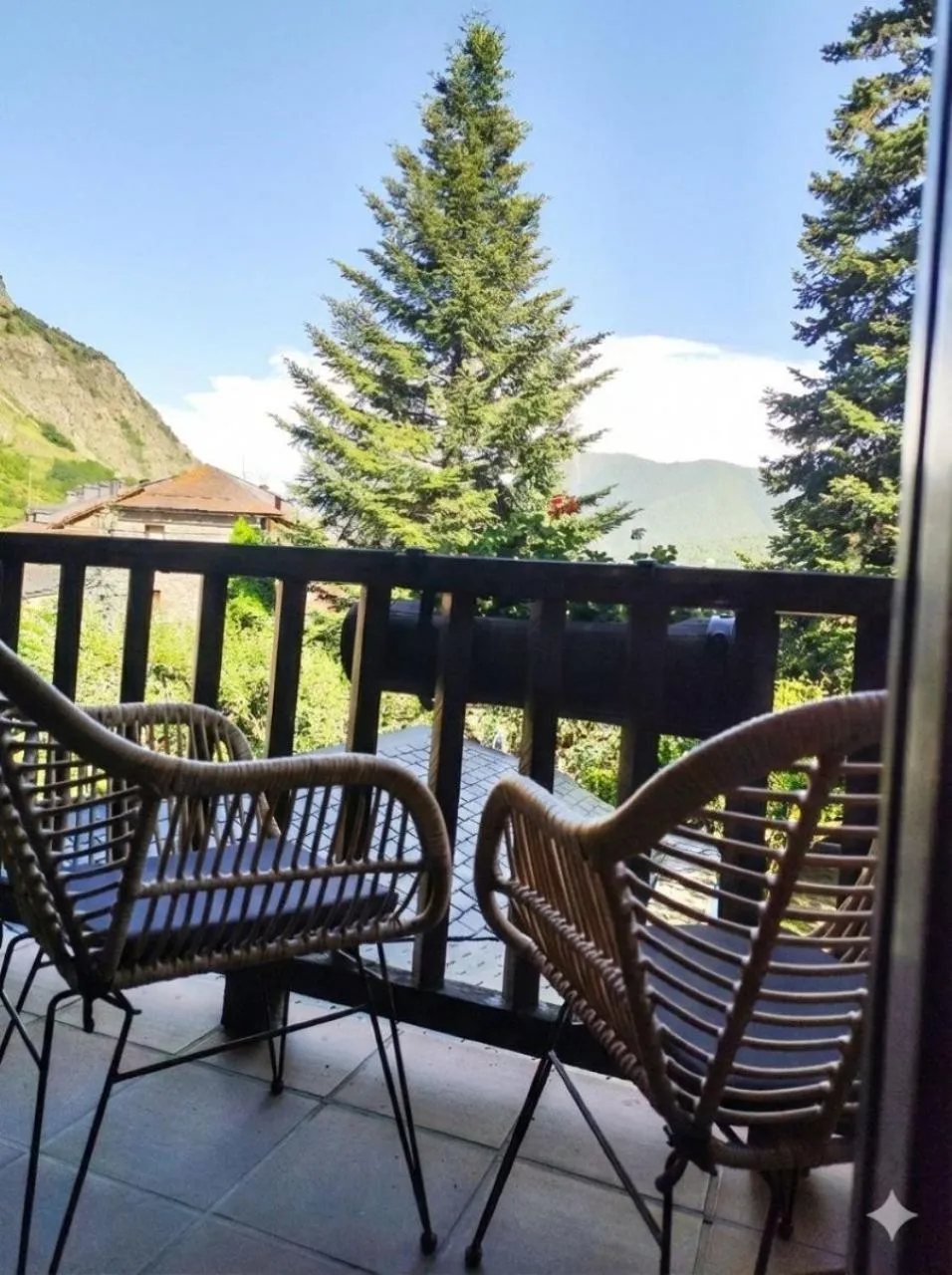 Balcony/Terrace in Hotel Saurat