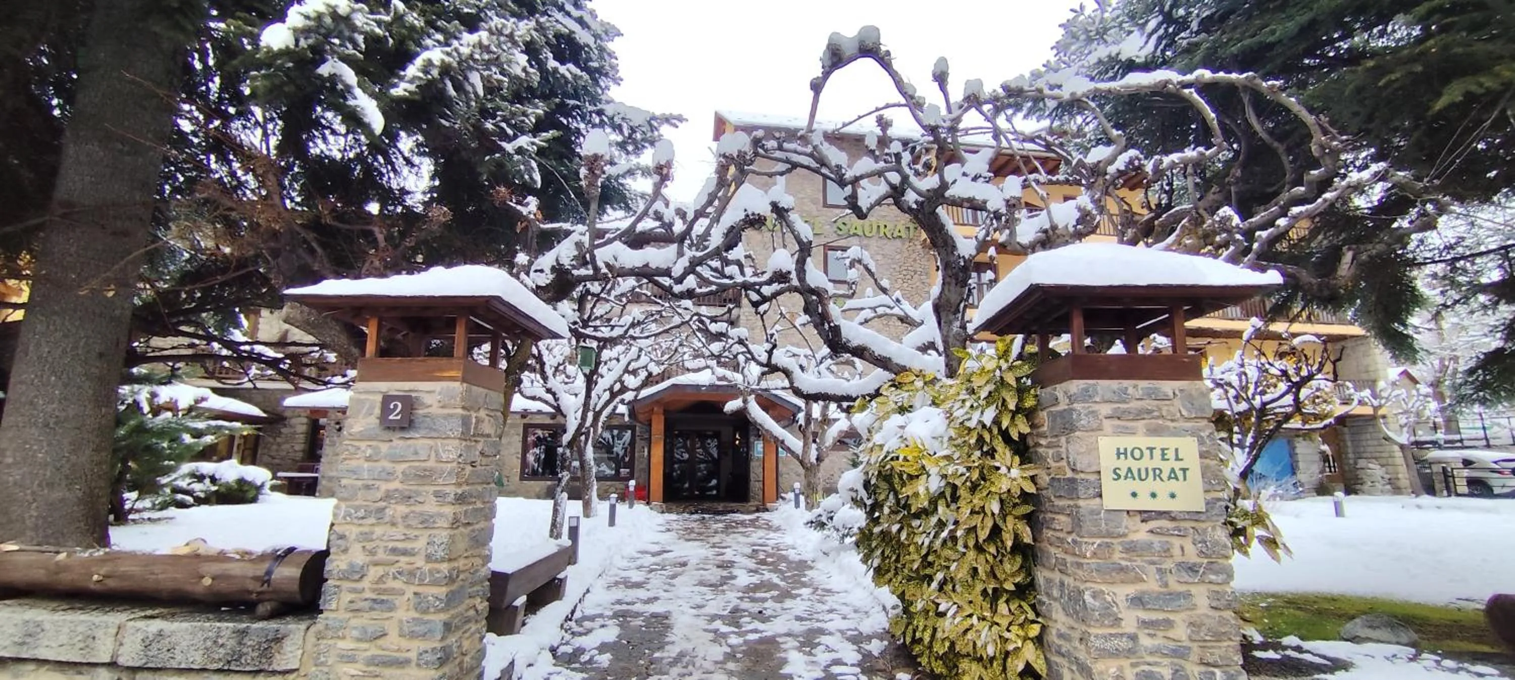 Property building in Hotel Saurat