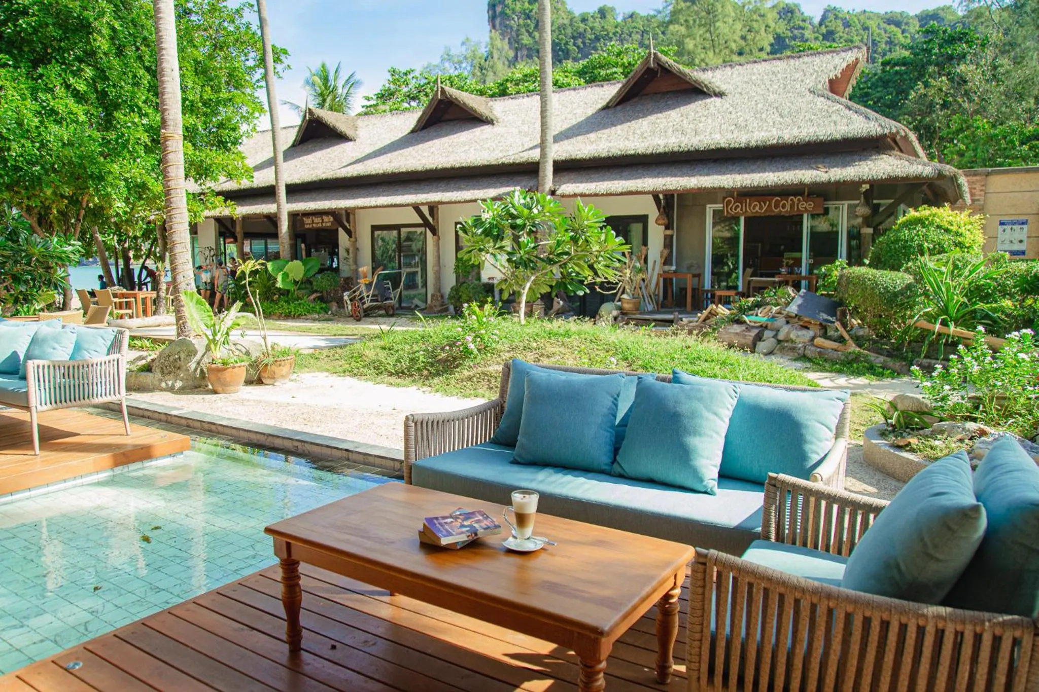 Restaurant/places to eat in Railay Village Resort and Spa