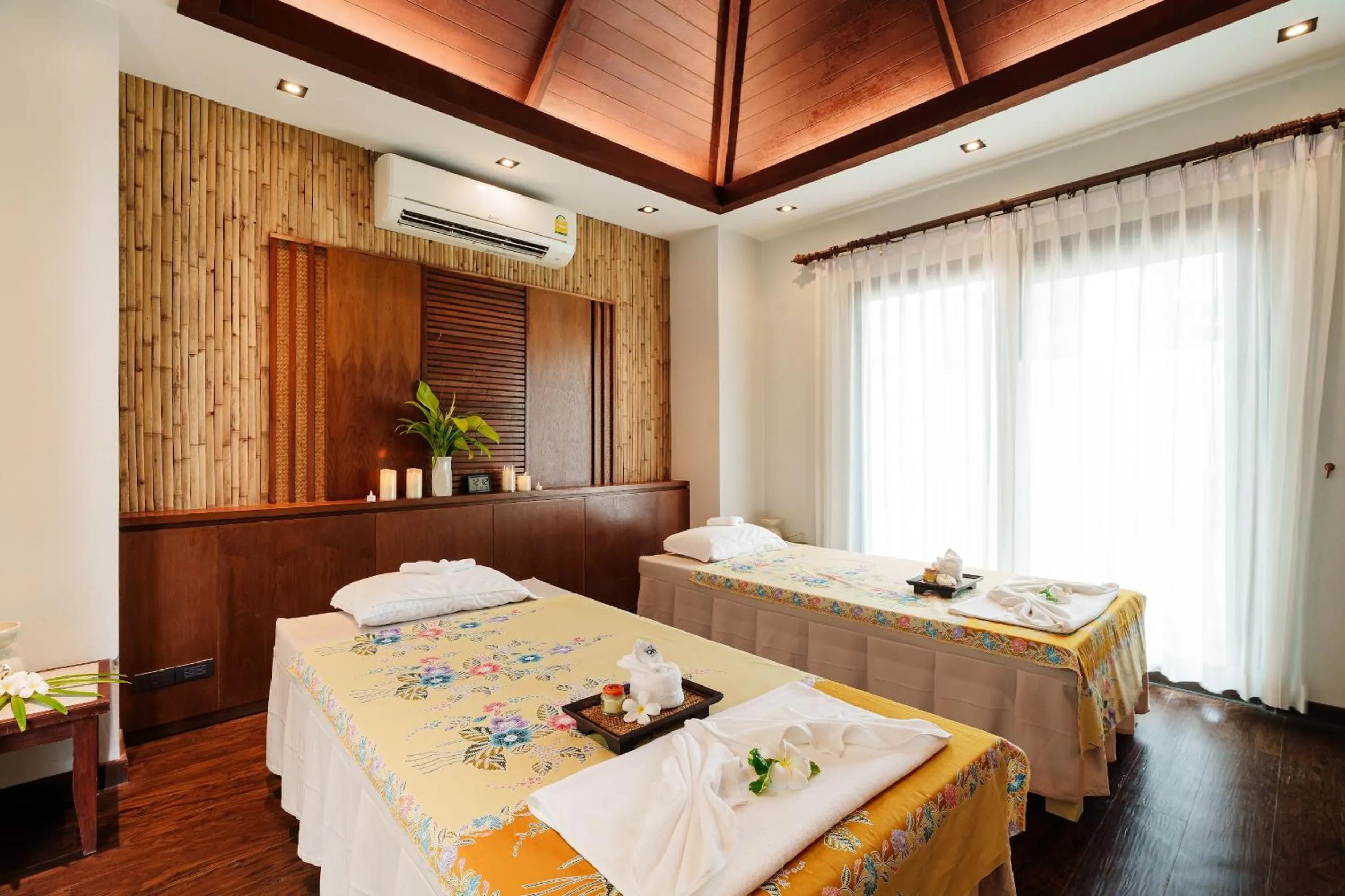 Spa and wellness centre/facilities, Bed in Railay Village Resort and Spa