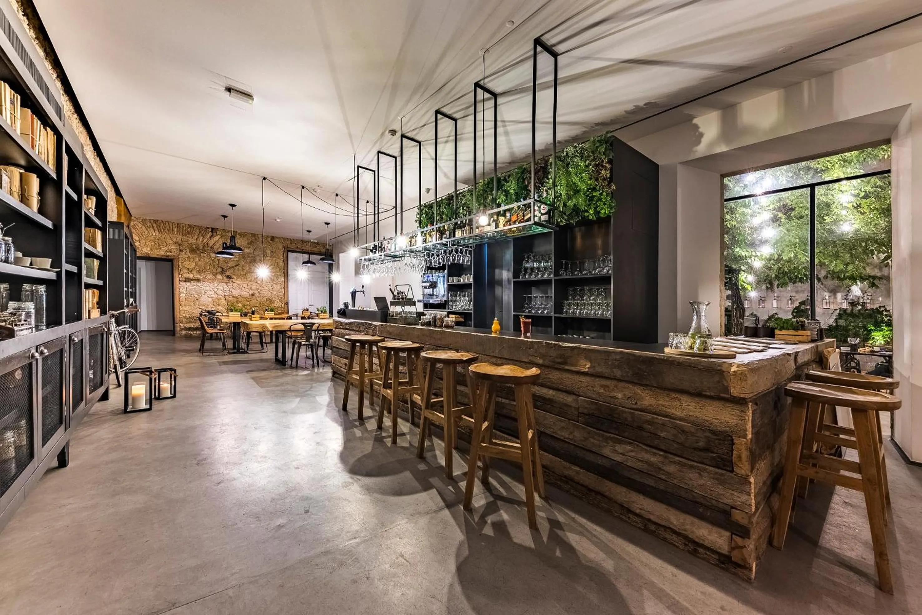 Restaurant/places to eat in Sapientia Boutique Hotel