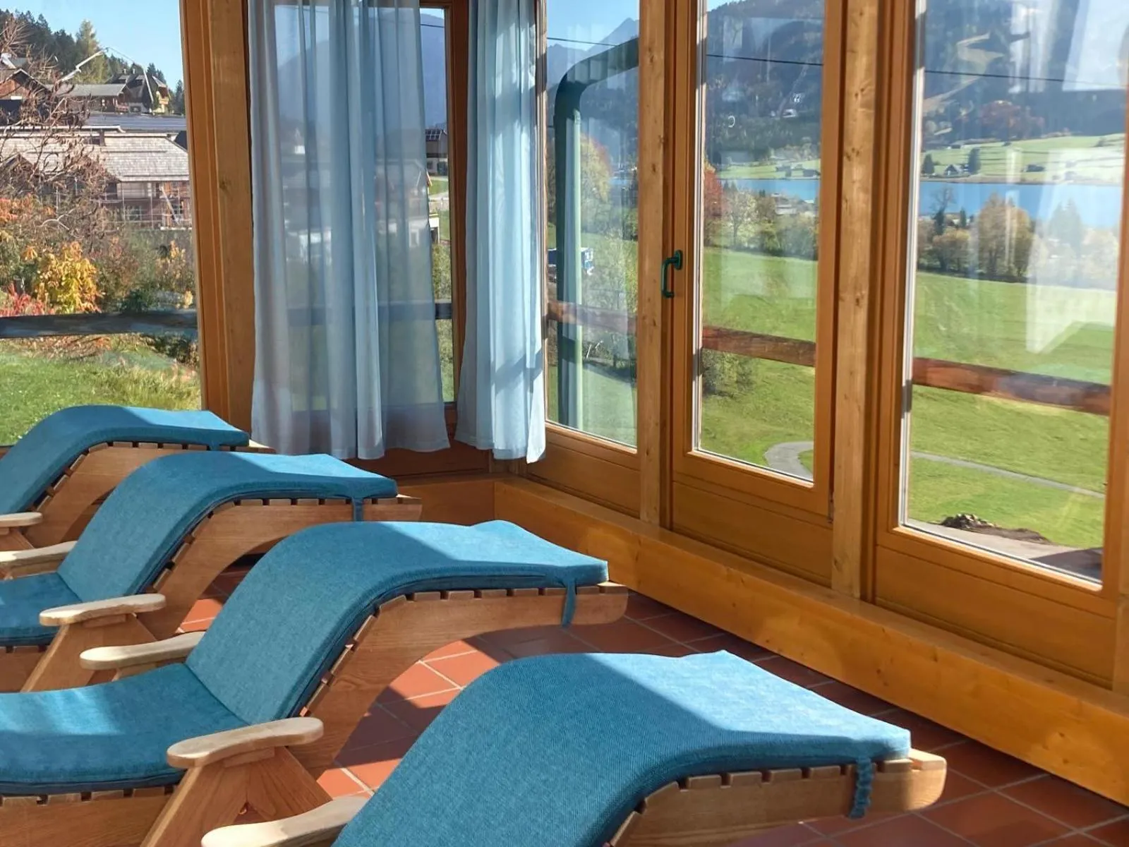 Sauna in Kolbitsch am Weissensee ein Seeblick der verzaubert B&B