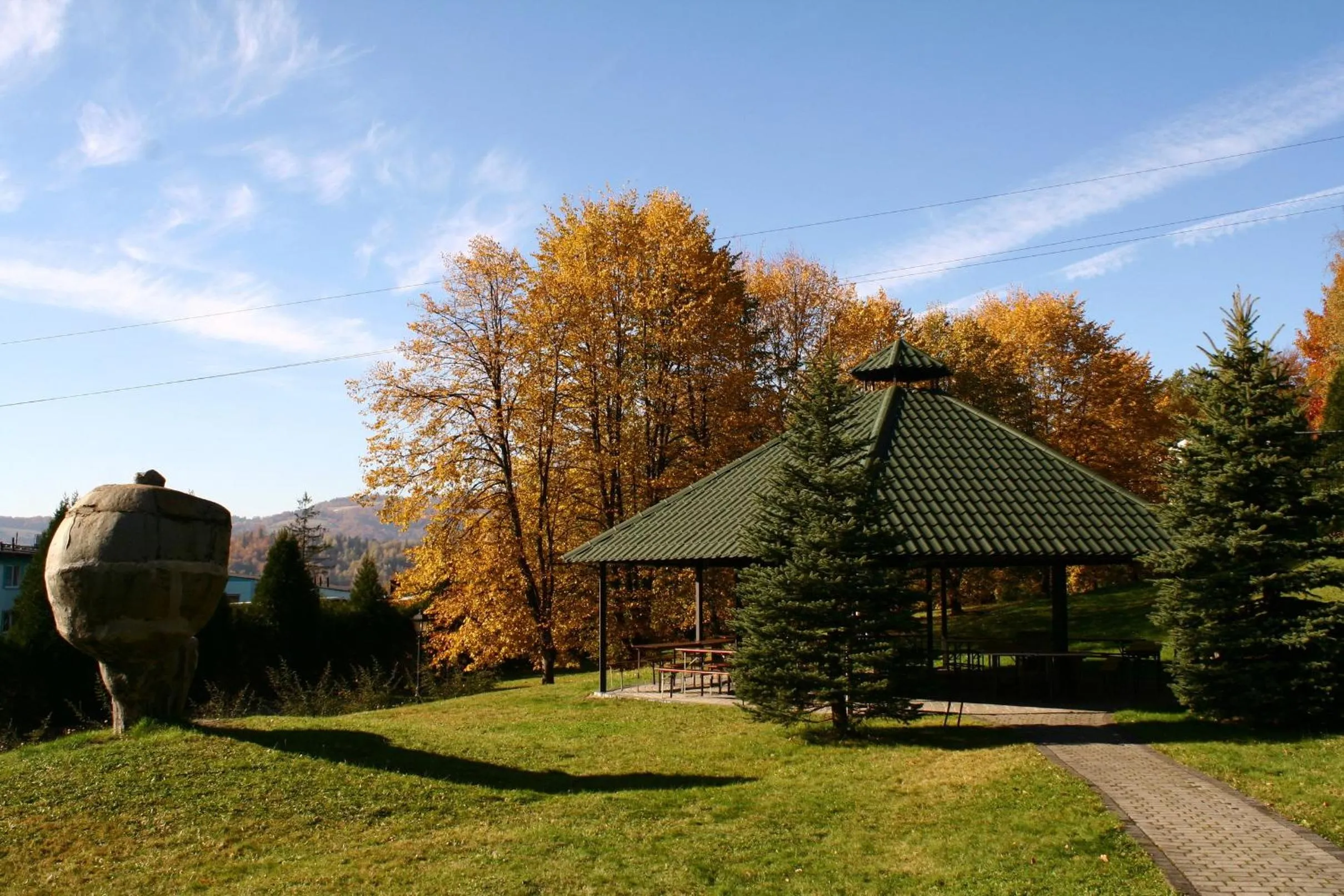 Day in Hotel New Wave