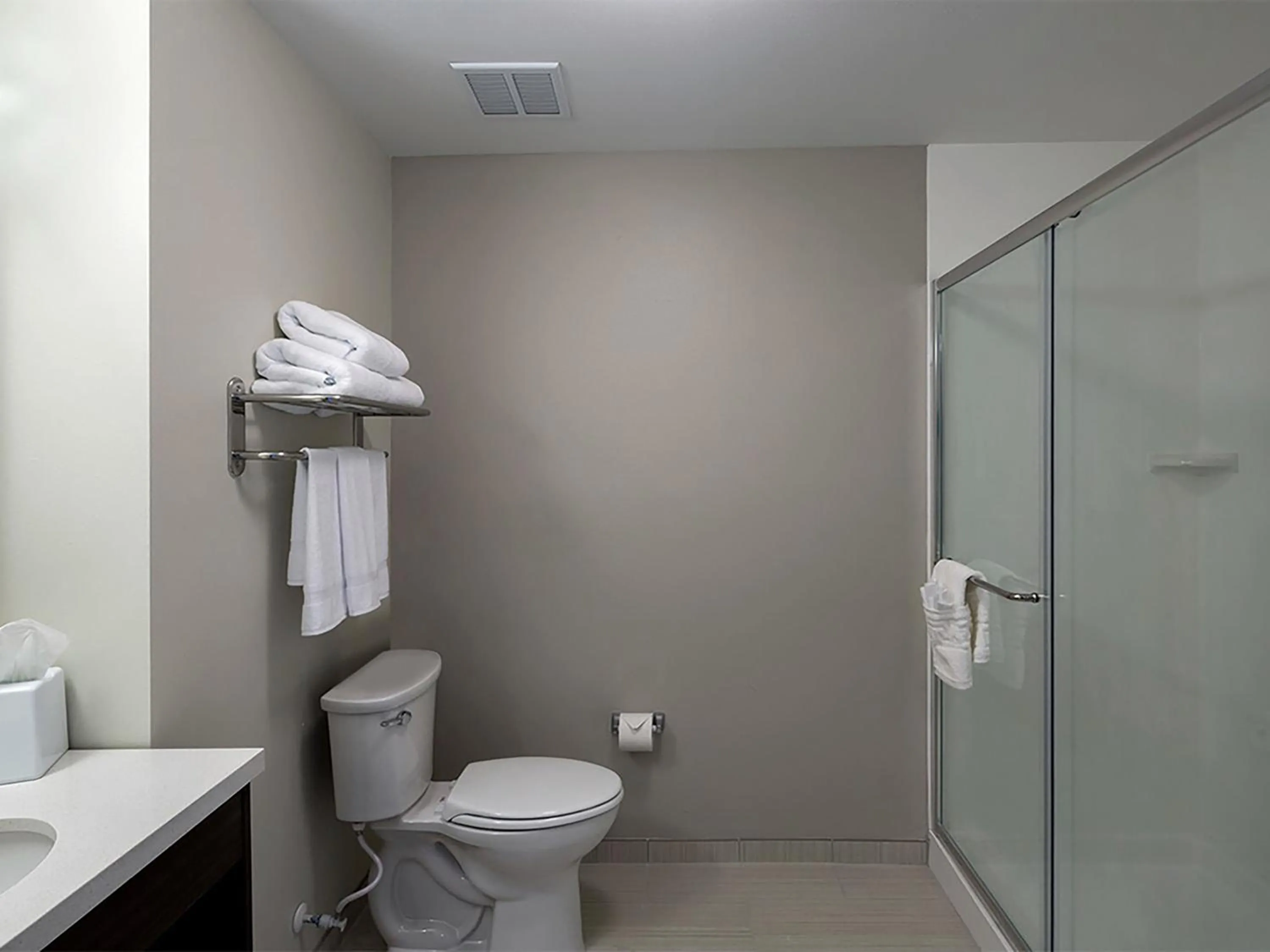 Bathroom in Extended Stay America Suites - Rock Hill