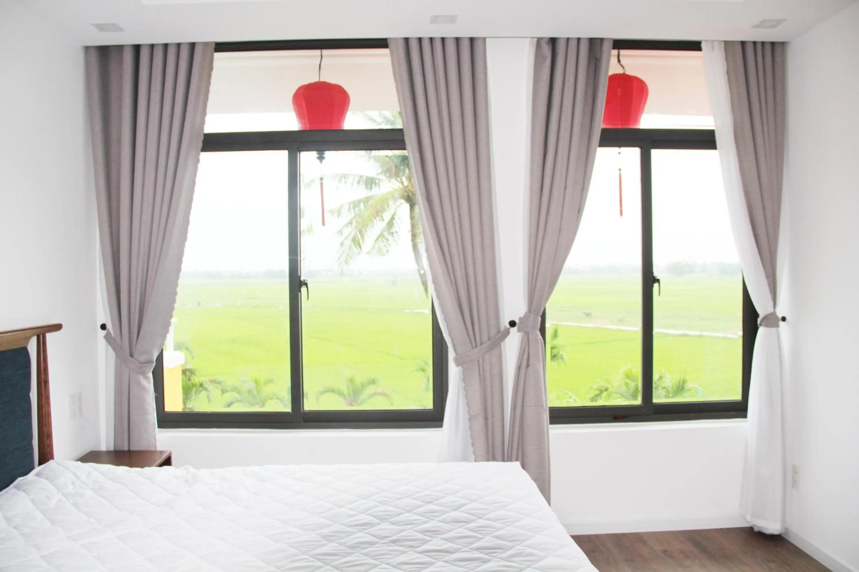 Garden view, Bed in Hoi An Four Seasons Villa