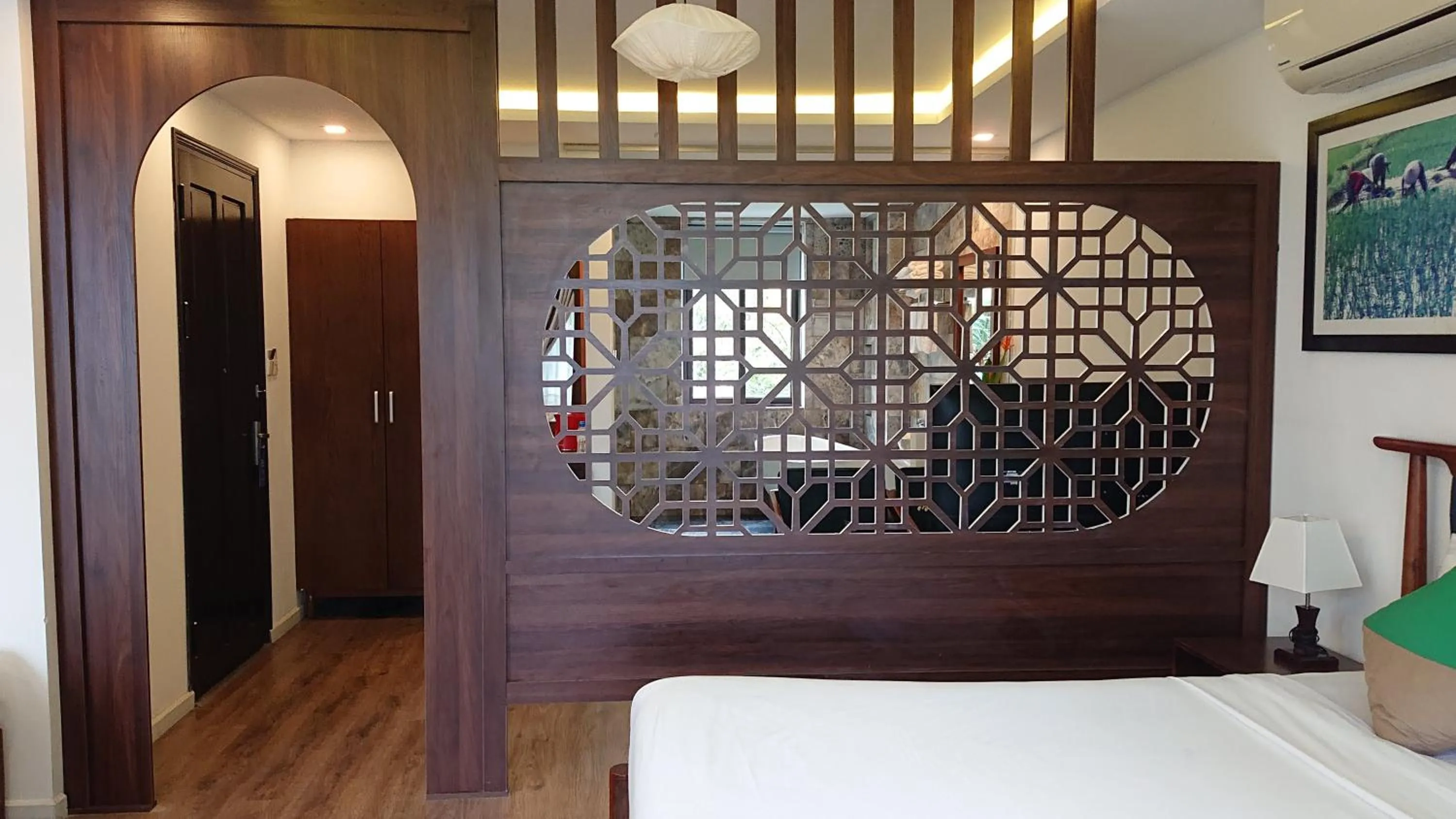 Bed in Hoi An Four Seasons Villa