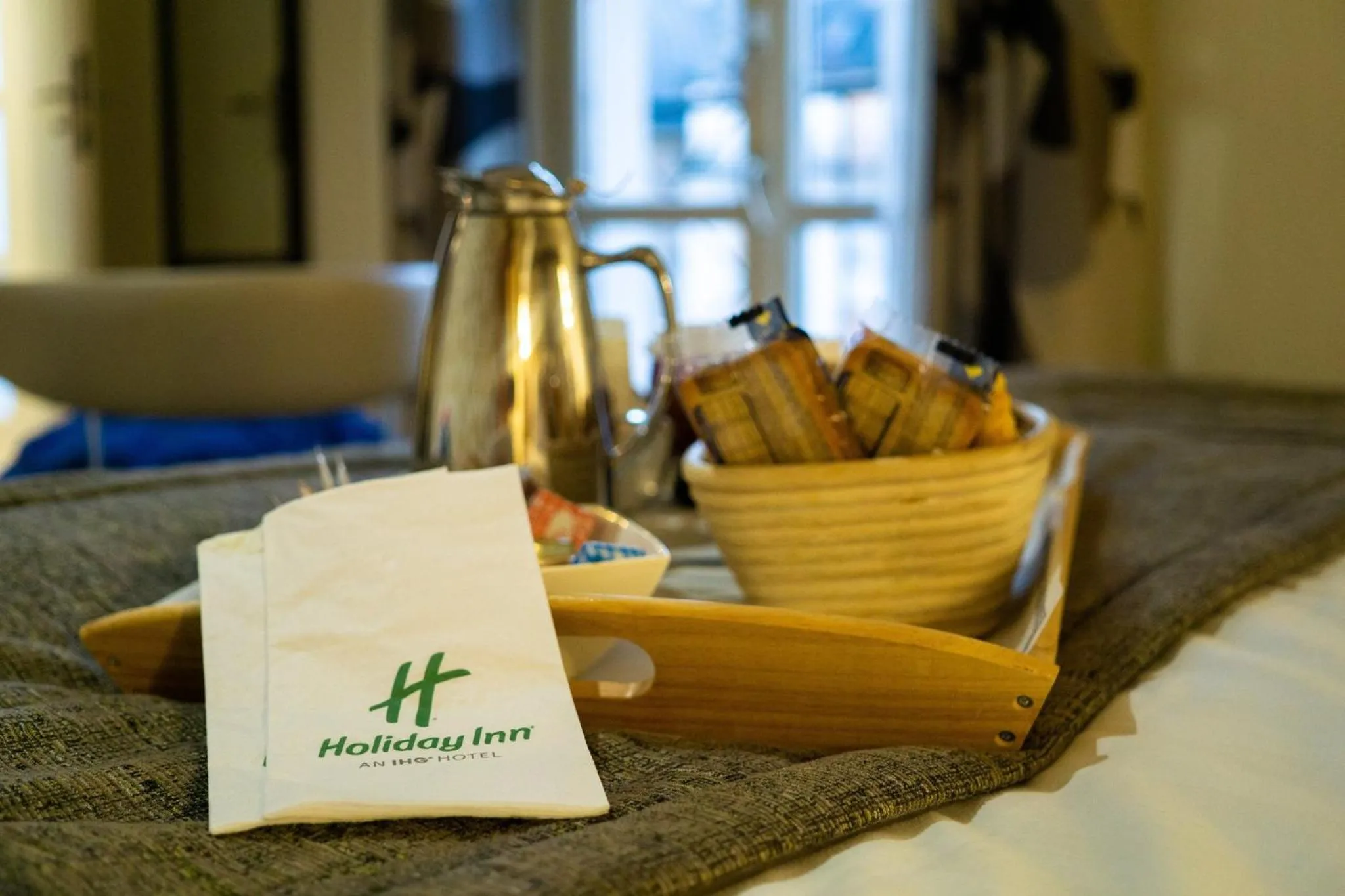 Photo of the whole room, Bed in Holiday Inn Paris Opéra - Grands Boulevards by IHG