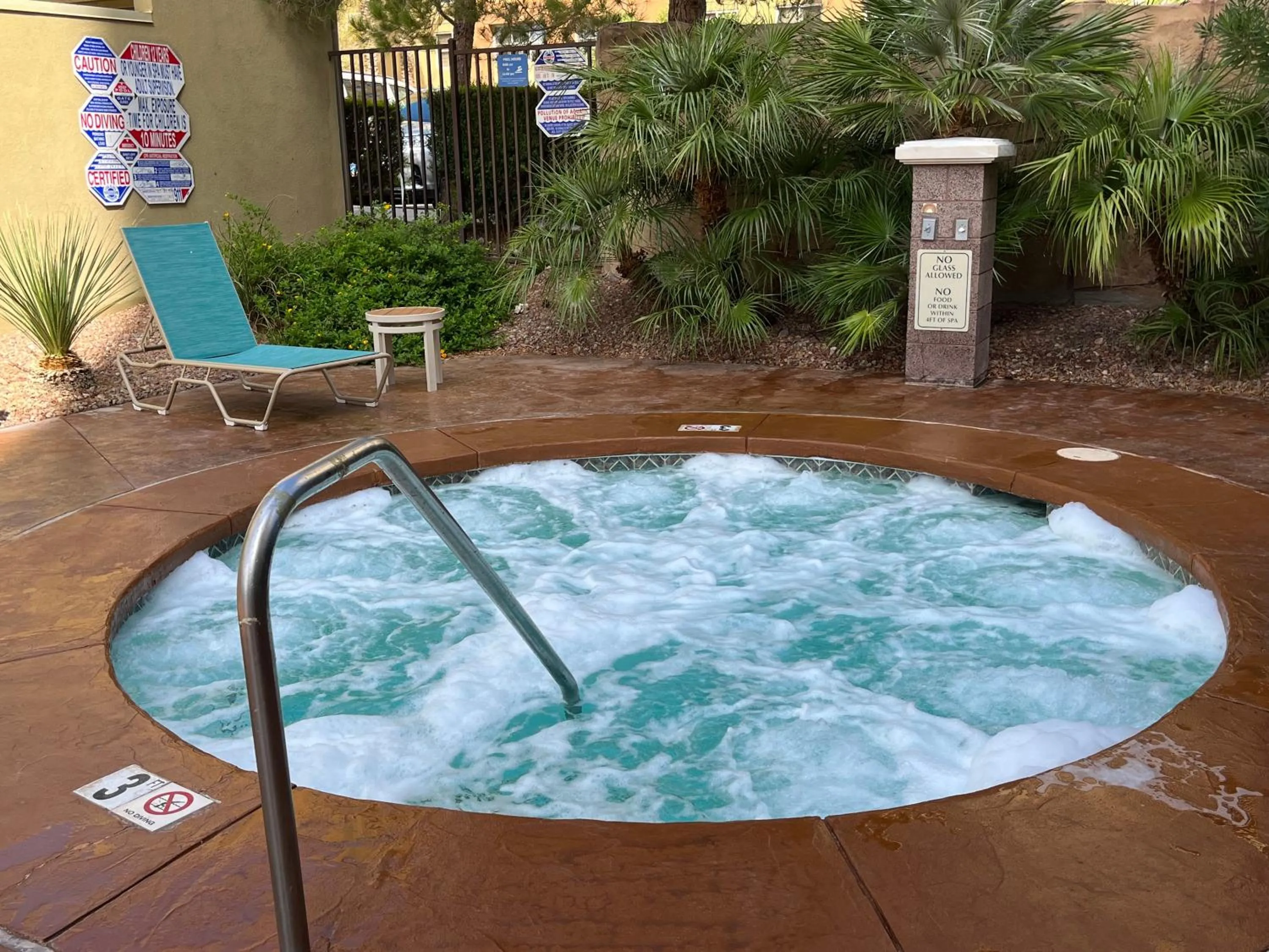 Hot Tub in The Grandview at Las Vegas