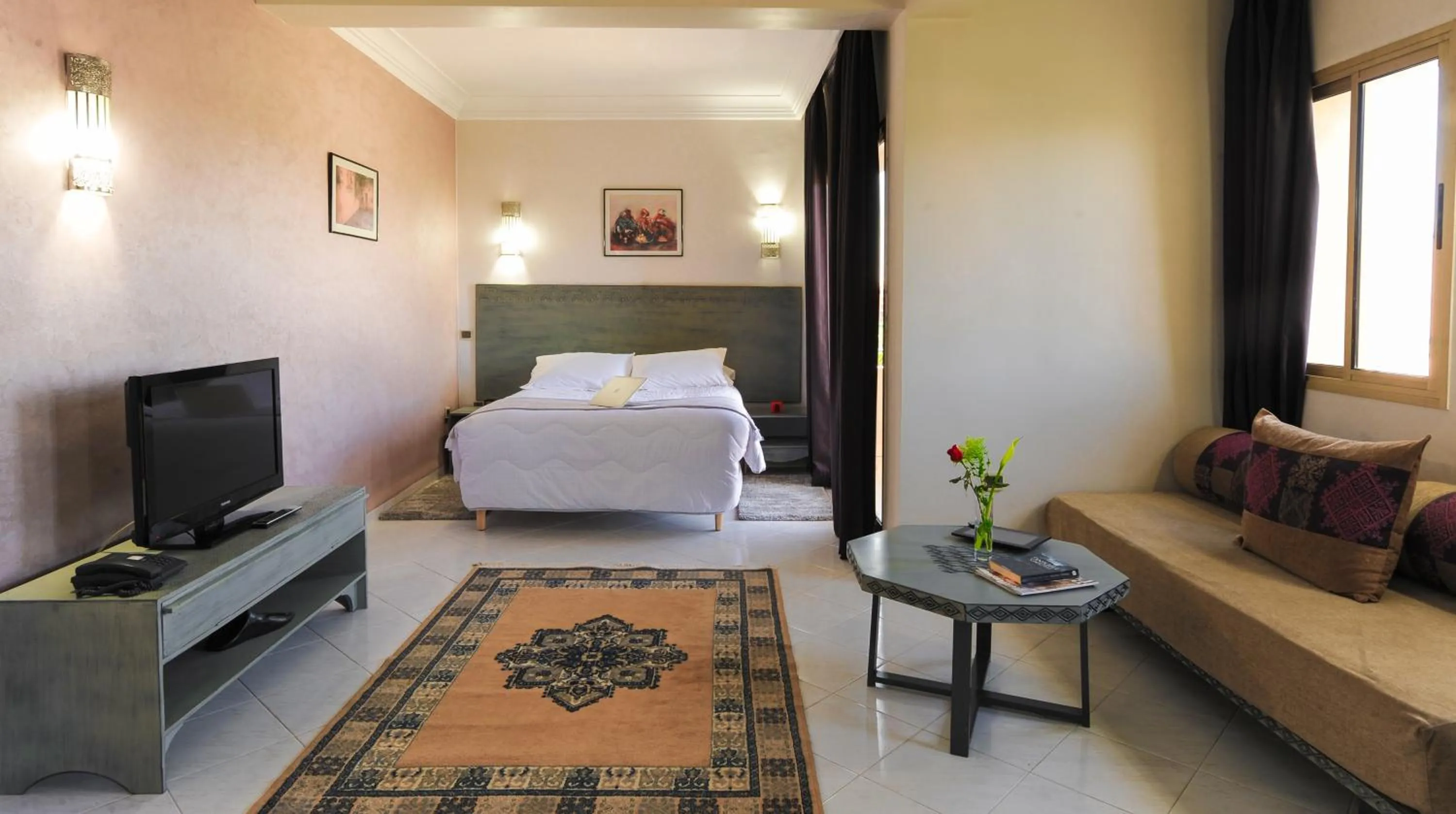 Living room, Bed in Appart-Hotel Amina Resort & Spa