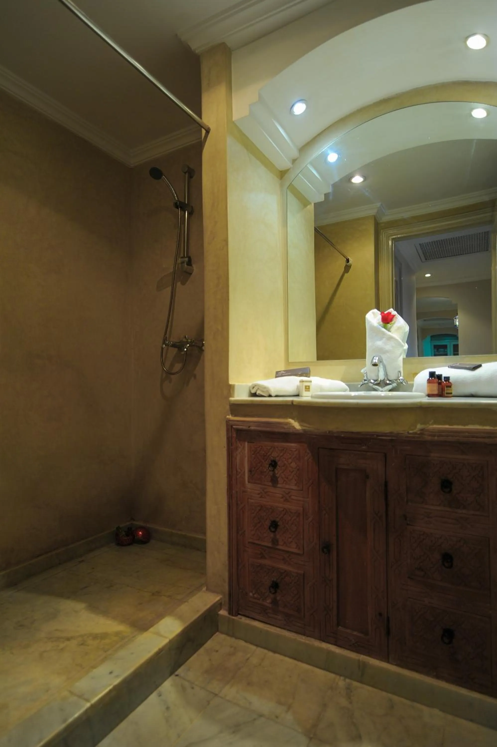 Bathroom in Appart-Hotel Amina Resort & Spa